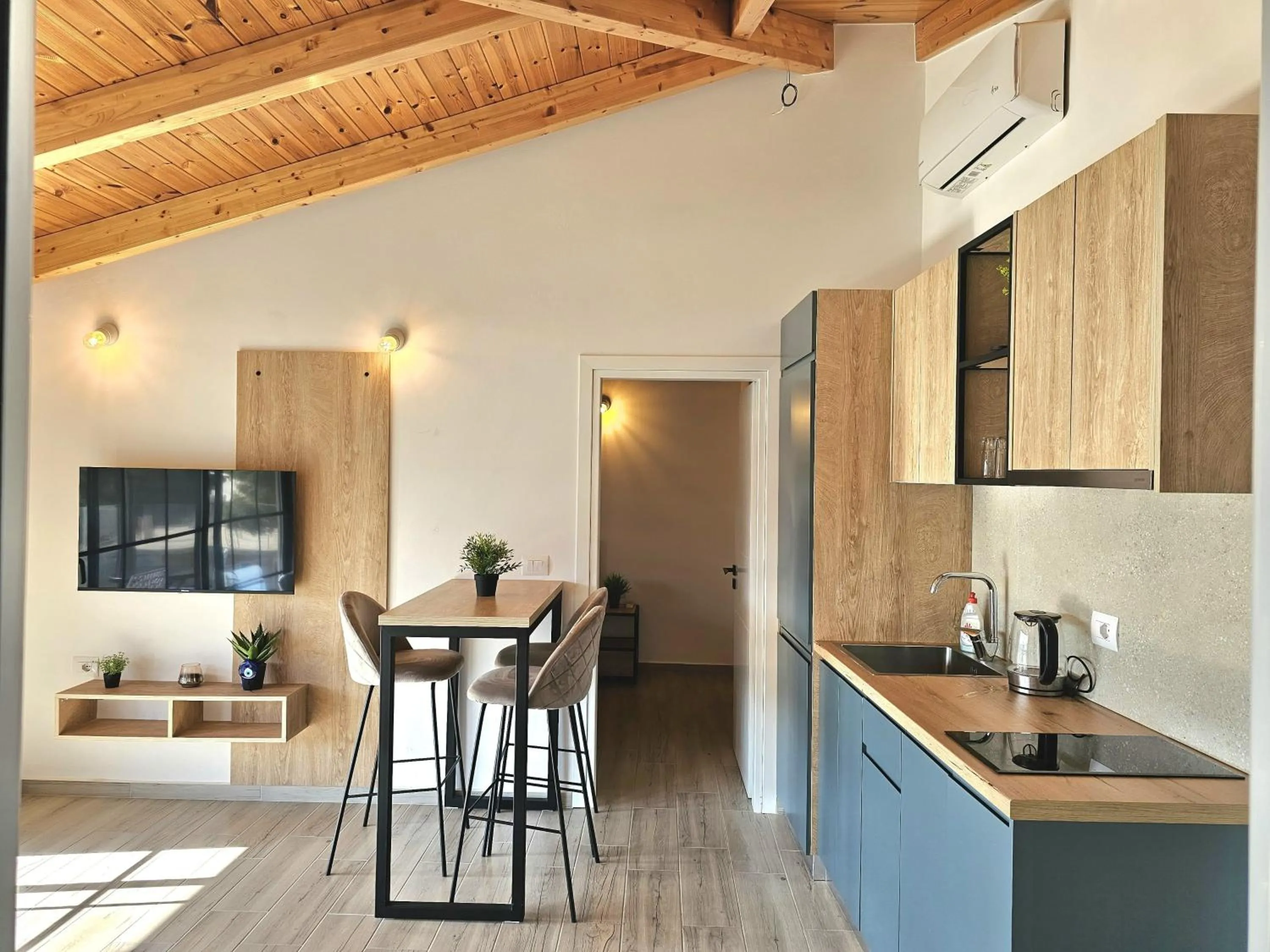 Kitchen or kitchenette in Villa Arta Apartments