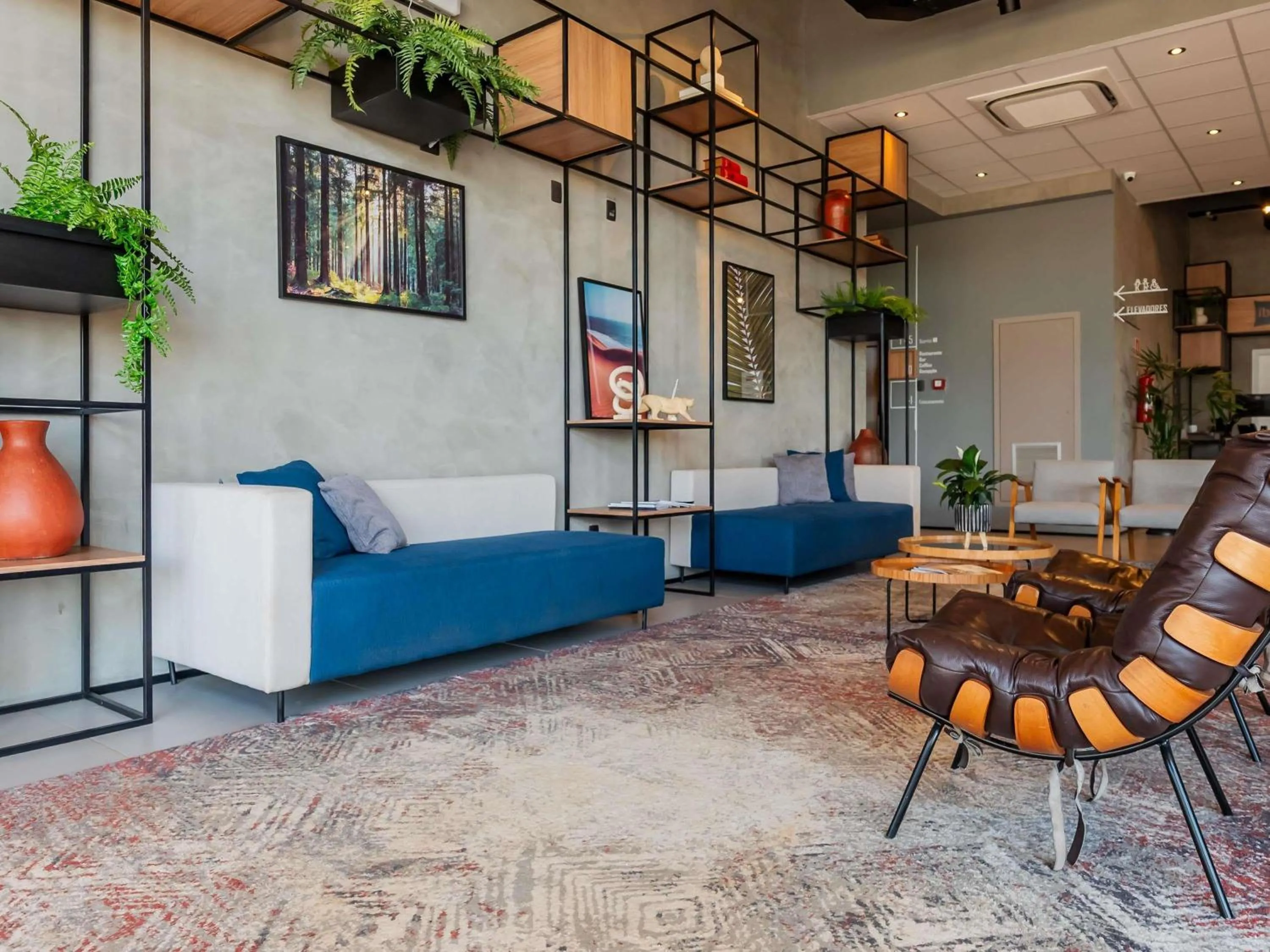 Property building in ibis Lavras