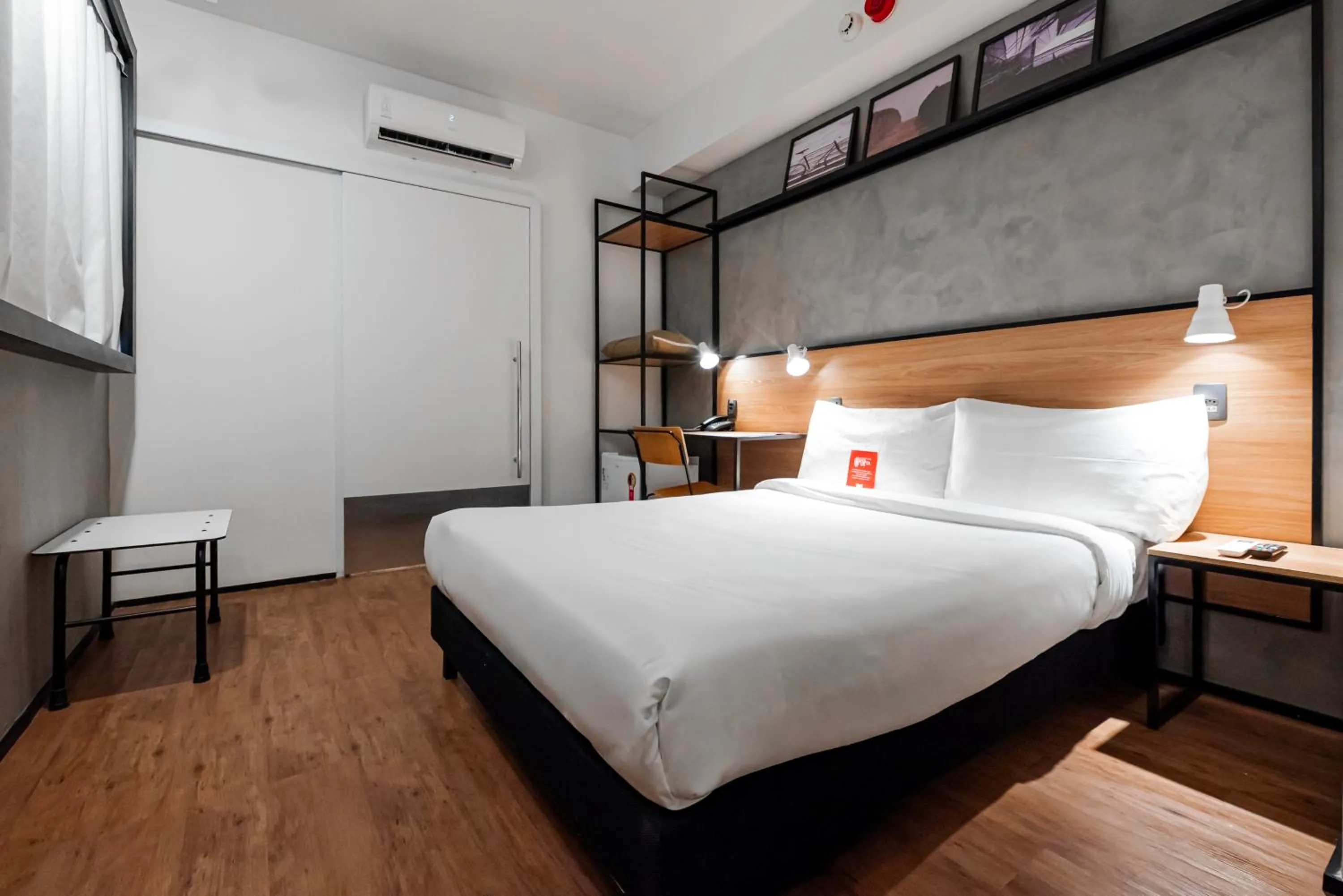 Bedroom, Bed in ibis Lavras