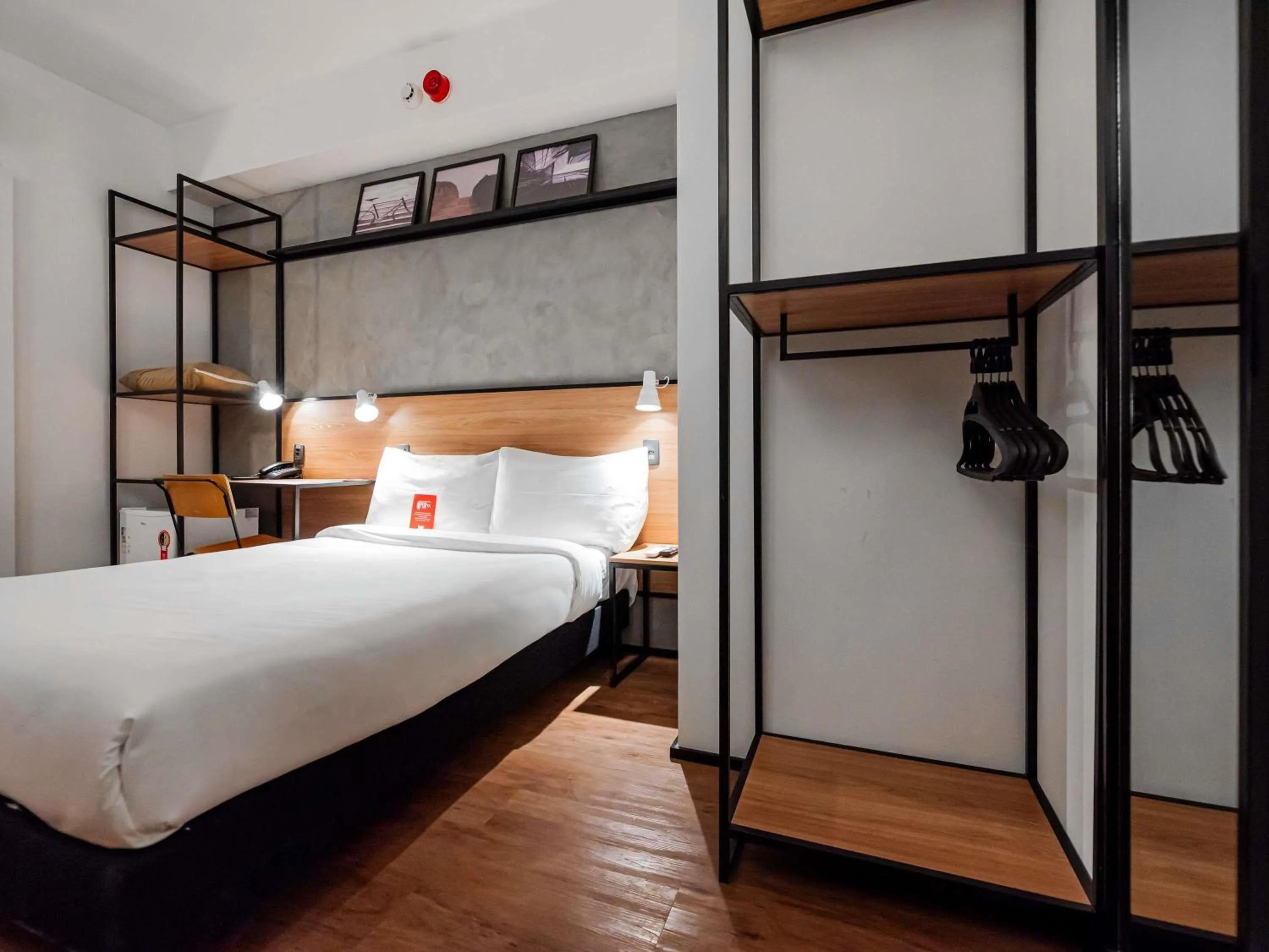 Bedroom, Bed in ibis Lavras