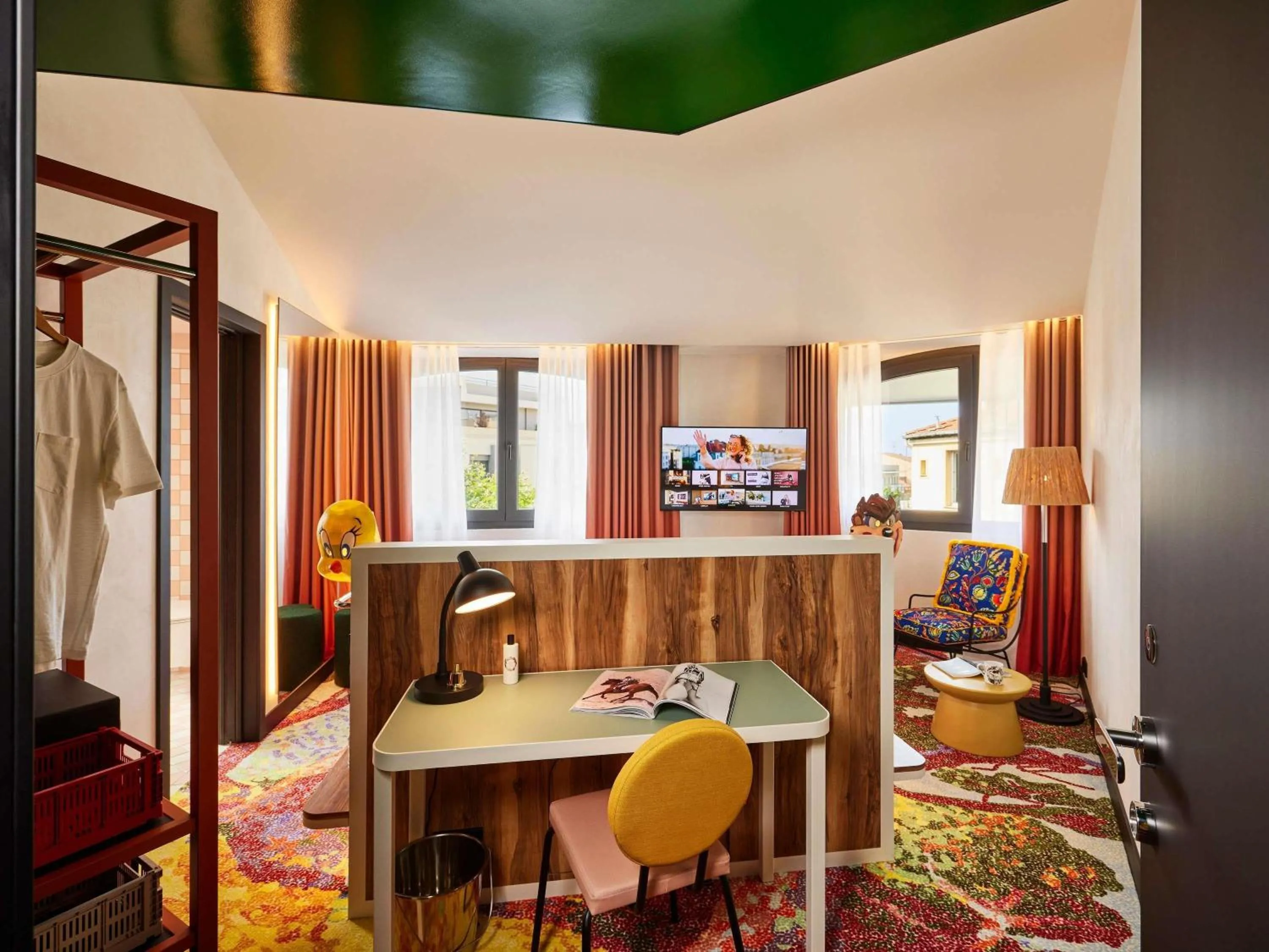 Bedroom in Mama Shelter Nice