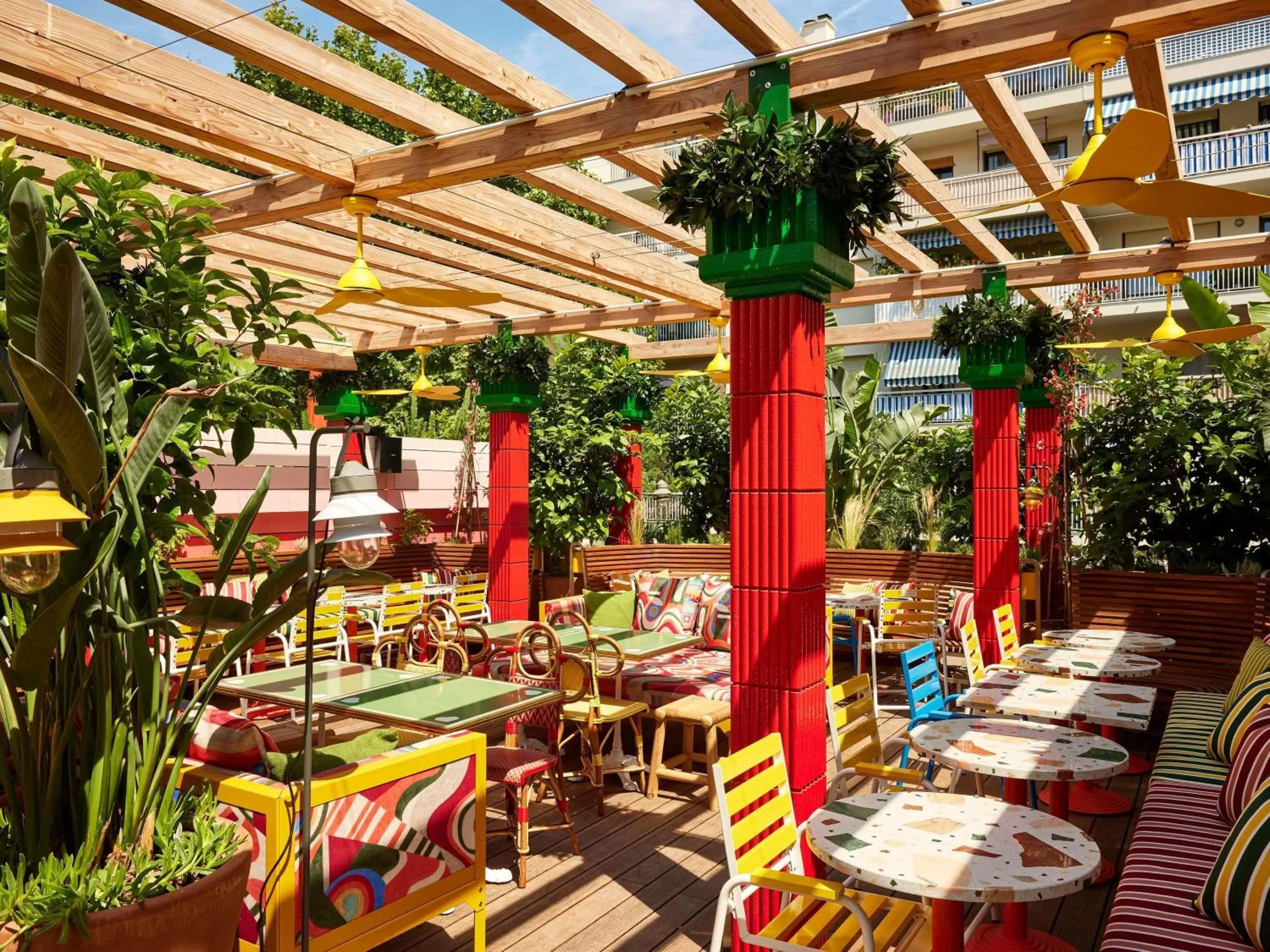 Lounge or bar in Mama Shelter Nice