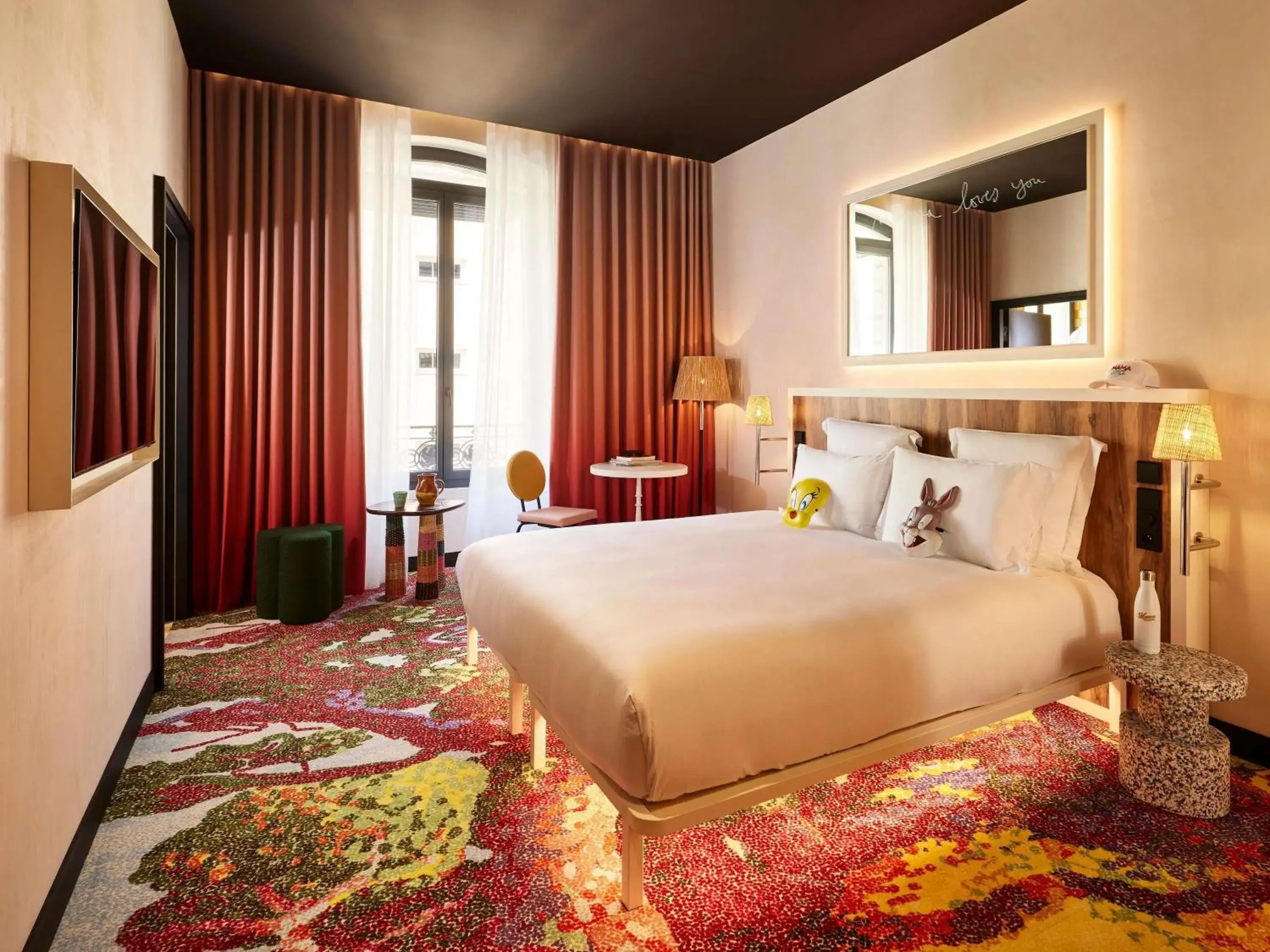 Large Mama Double - Mobility Accessible in Mama Shelter Nice Large Mama Double - Mobility Accessible in Mama Shelter Nice