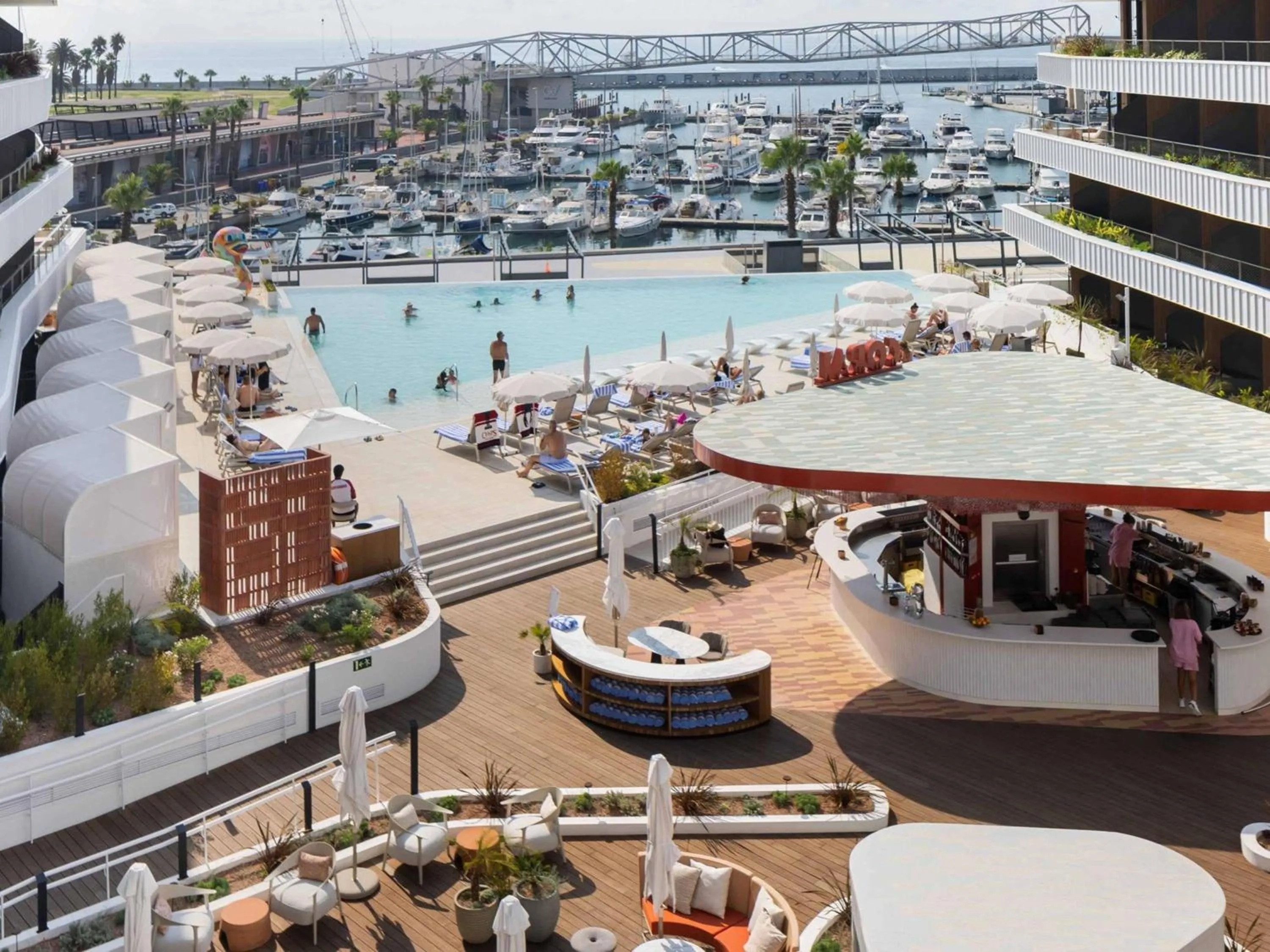 Bedroom in SLS Barcelona