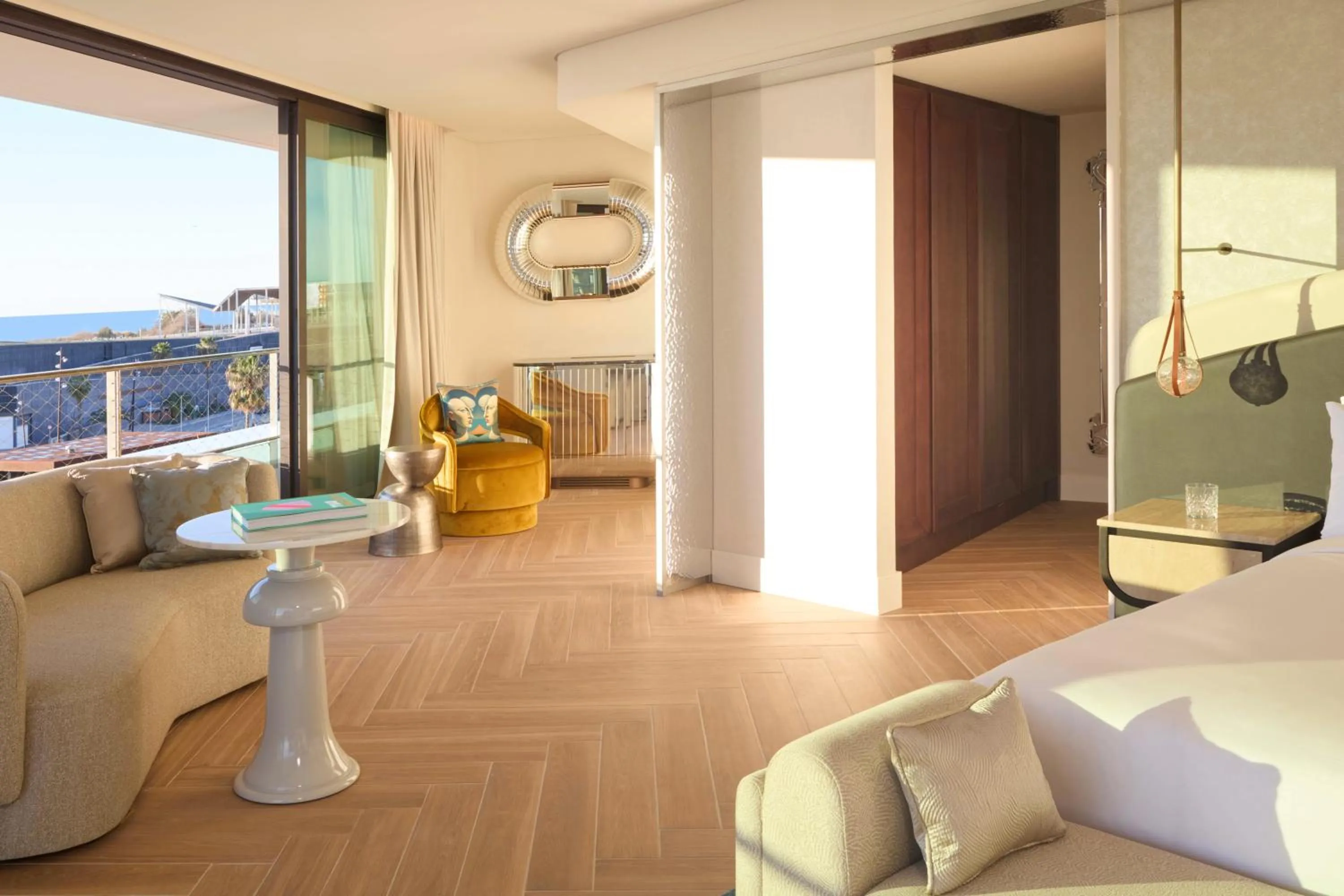 Euphoria King Studio Suite with Terrace and Marina View in SLS Barcelona