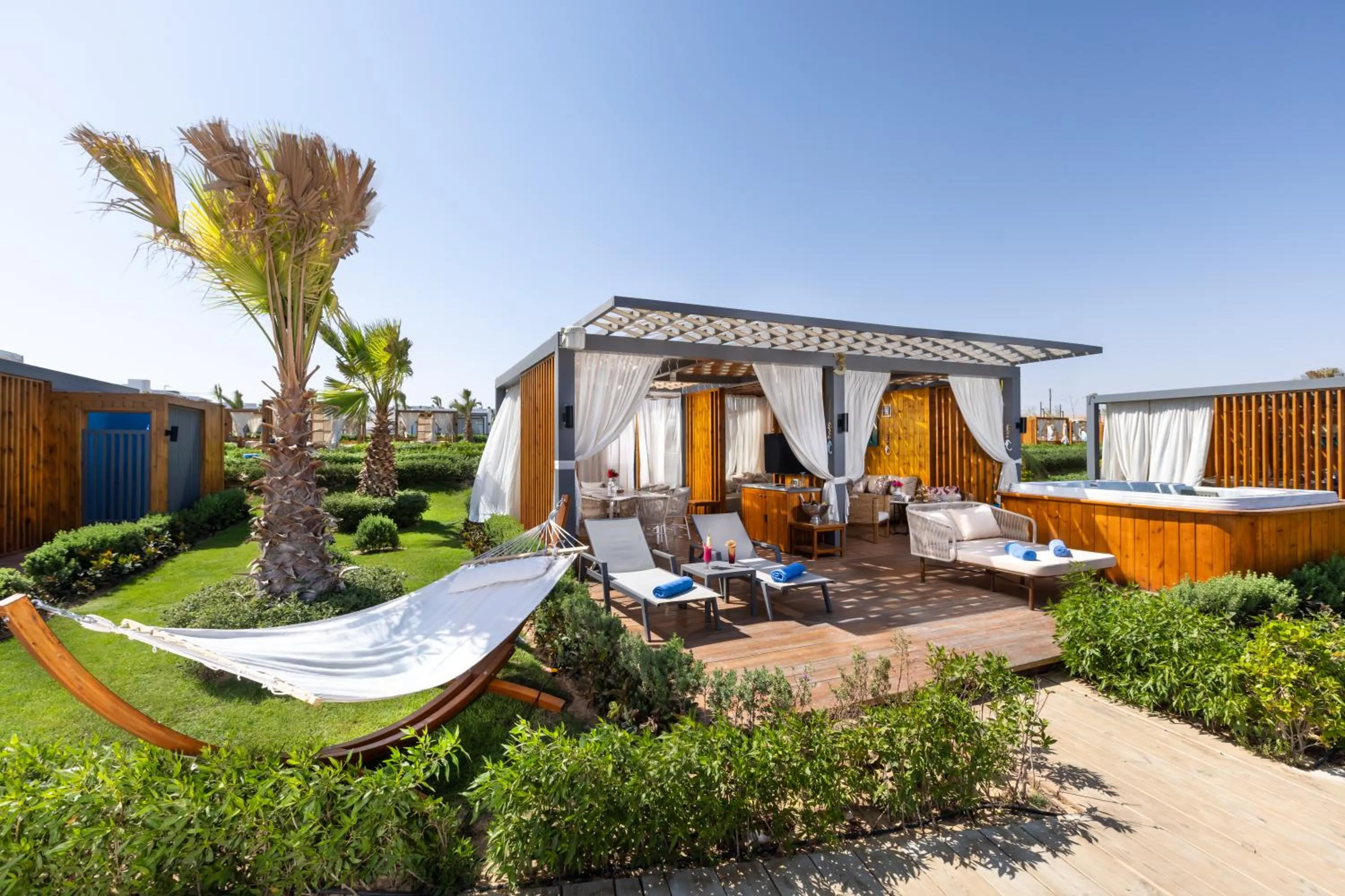 Beach in Rixos Radamis Sharm El Sheikh - Free Lara Fabian Concert Access February 14