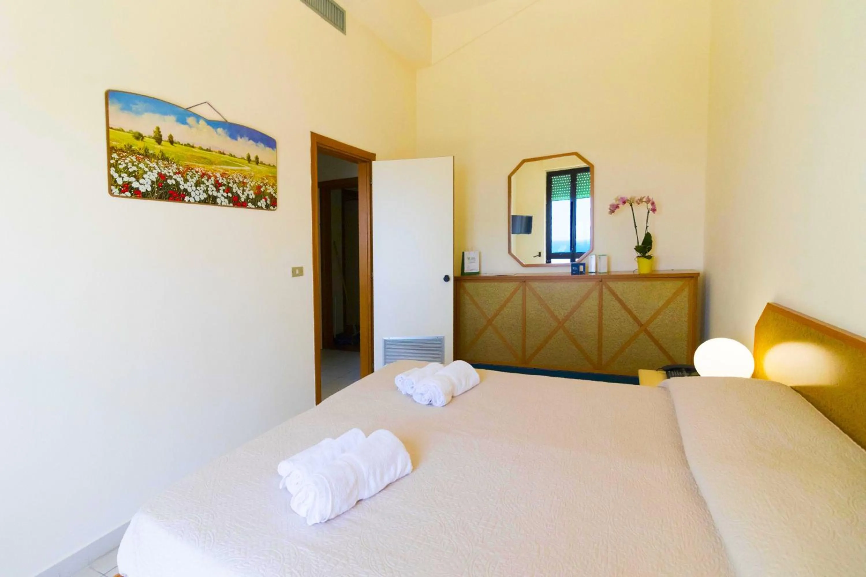 Bedroom, Bed in Albergo Palazzo