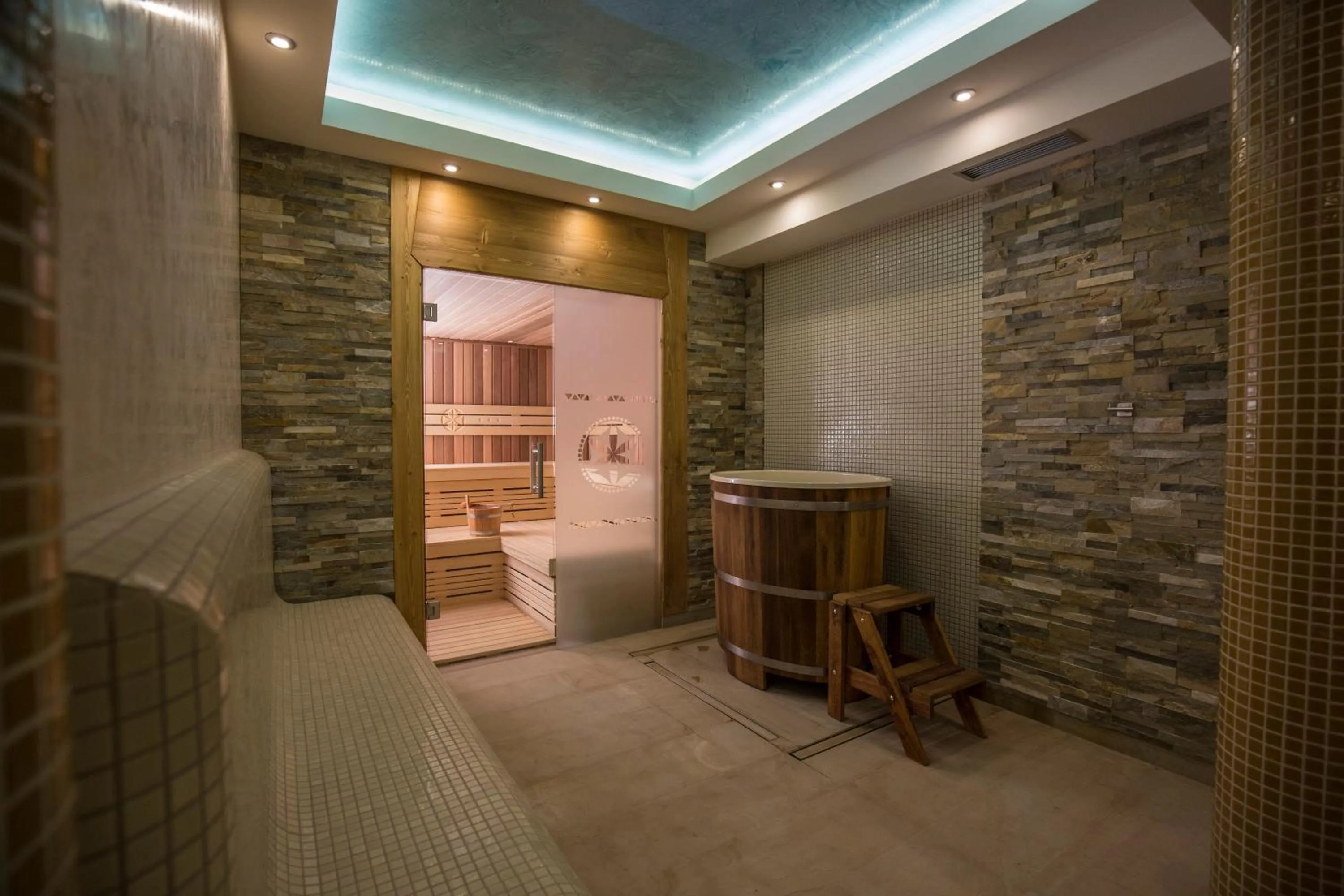 Spa and wellness centre/facilities in Carlina Hotel & SPA