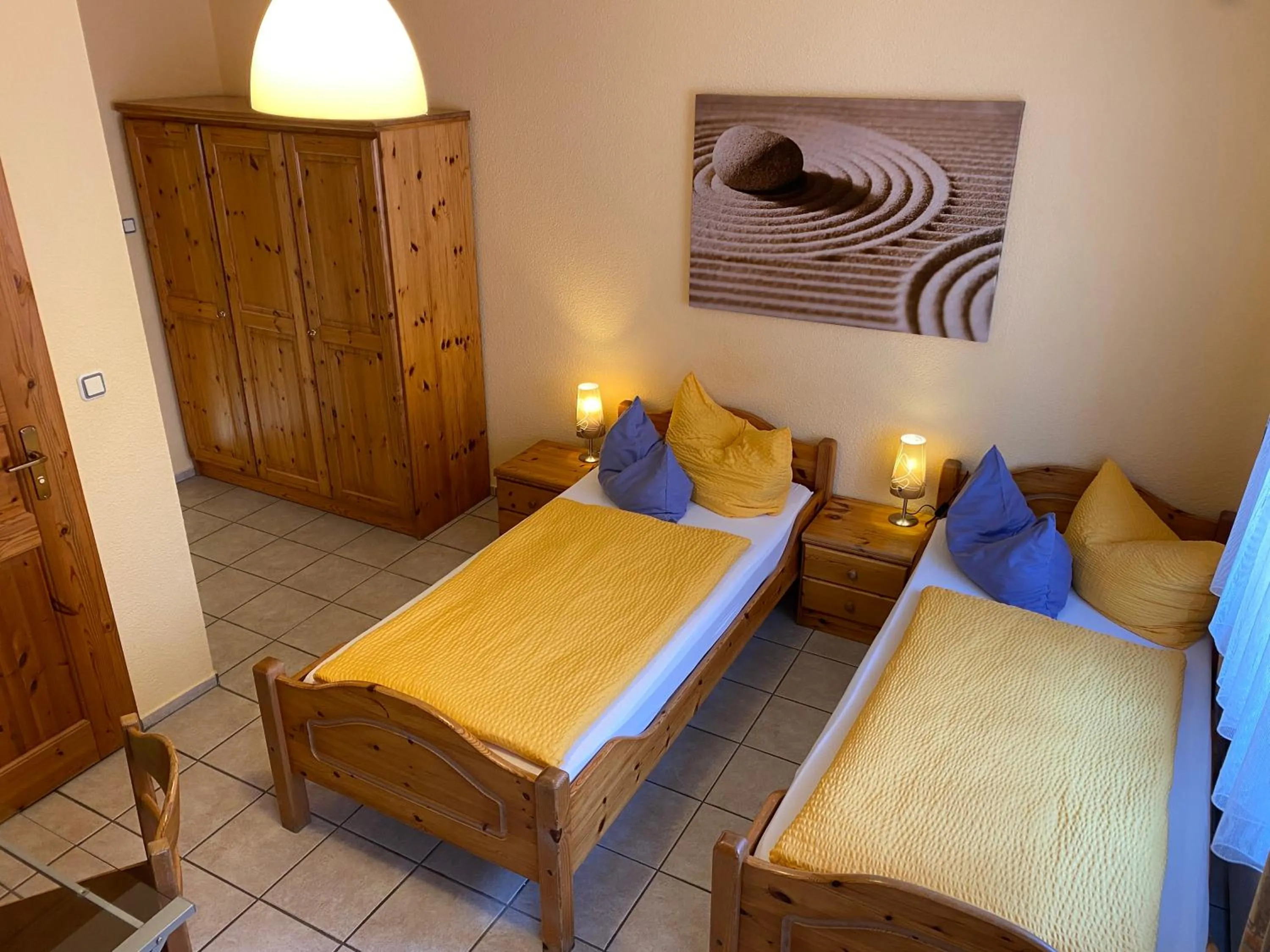 Photo of the whole room, Bed in Hotel Gute Nacht