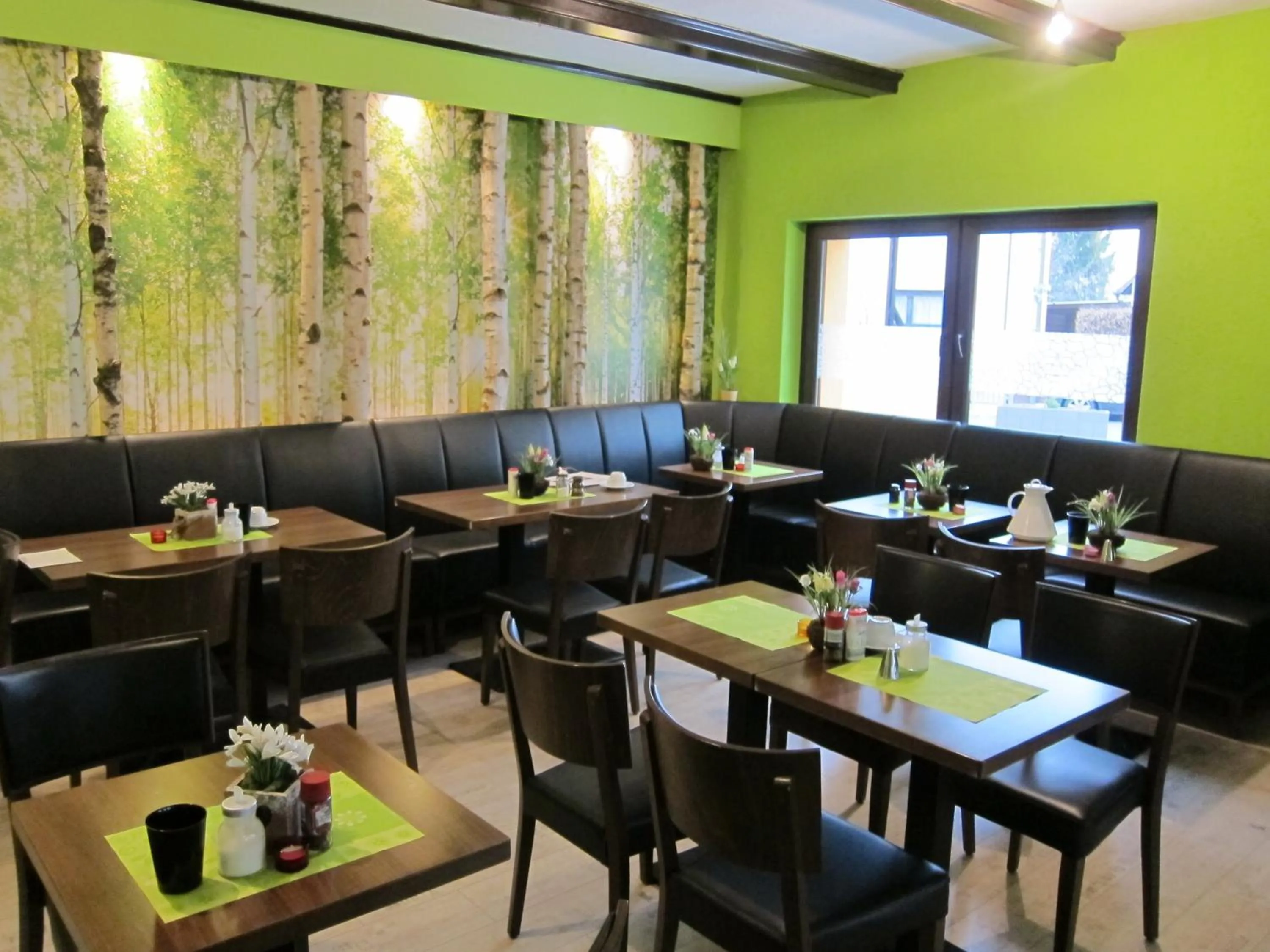 Restaurant/places to eat in Hotel Gute Nacht