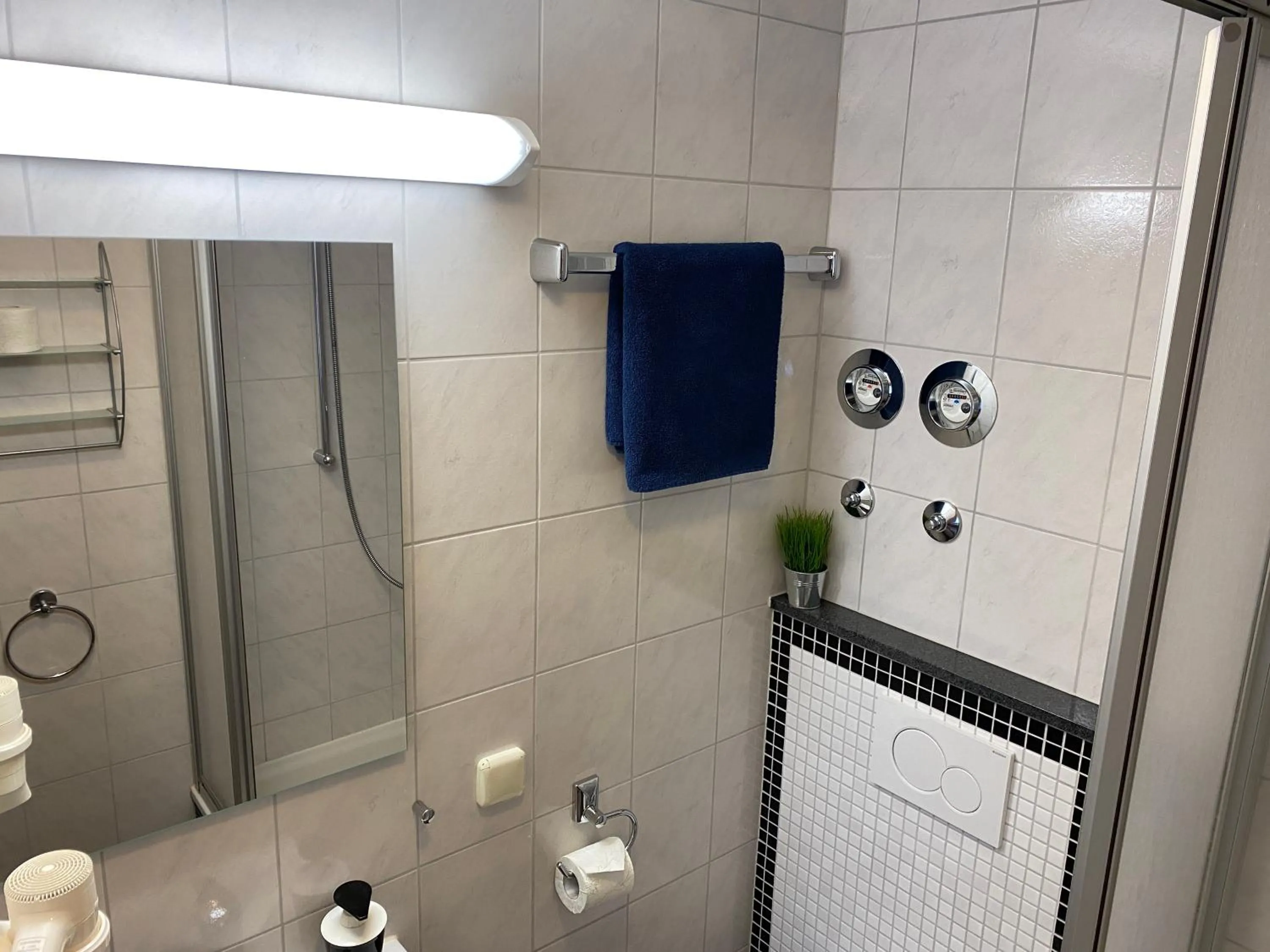 Bathroom in Hotel Gute Nacht
