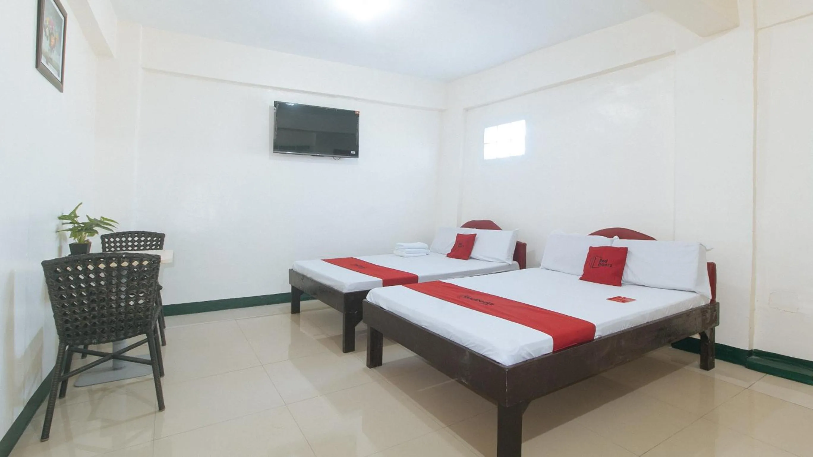 Bed in RedDoorz @ Western Bicutan Transients Inn
