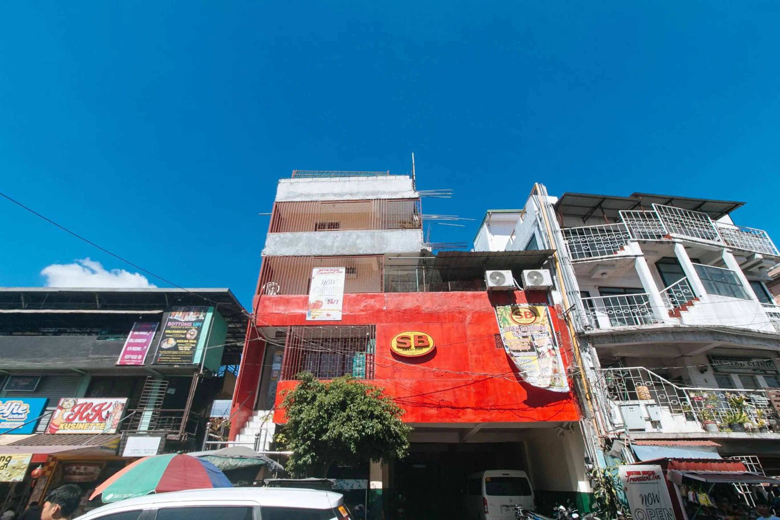 Property building in RedDoorz @ Western Bicutan Transients Inn