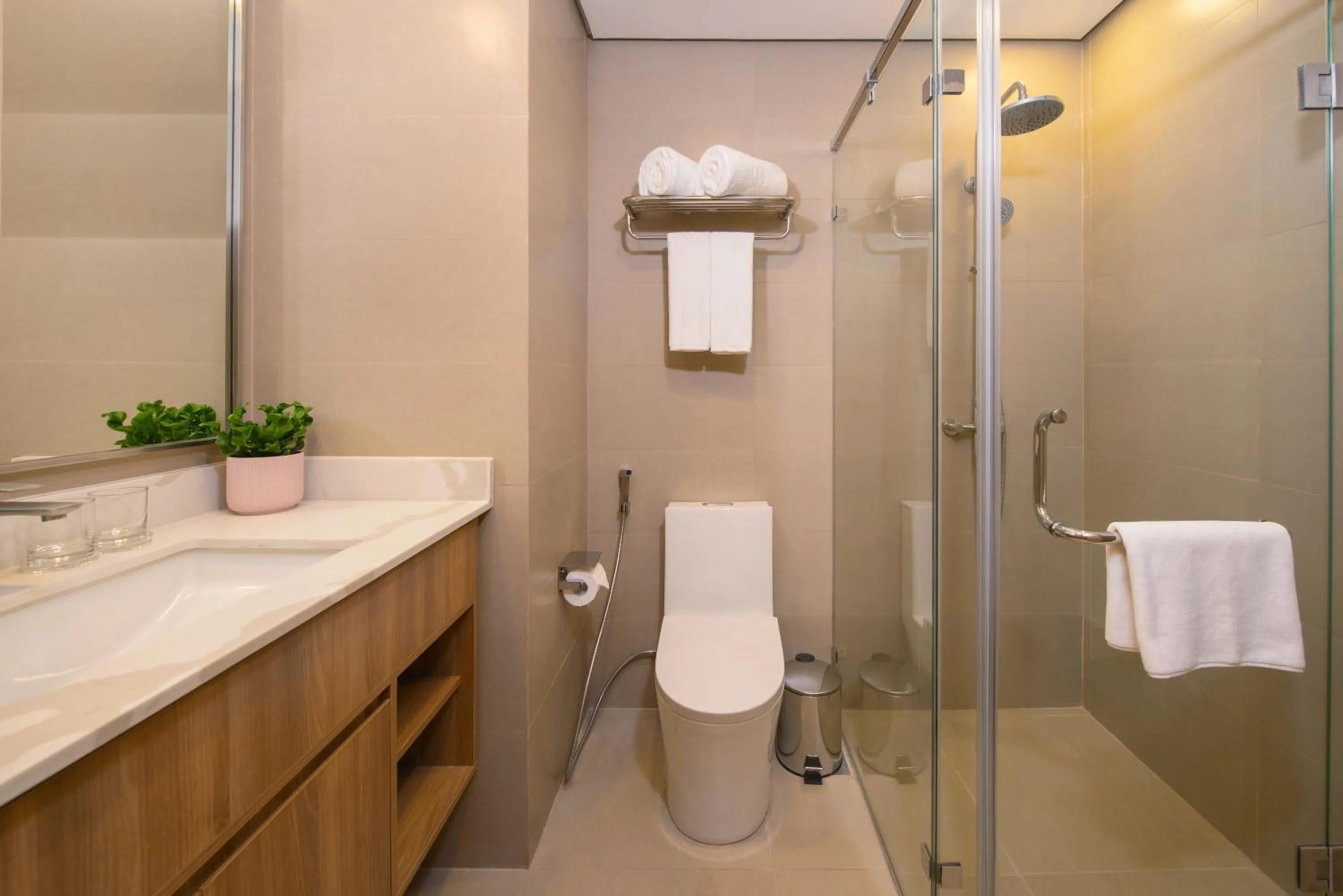 Shower in Somerset Valero Makati