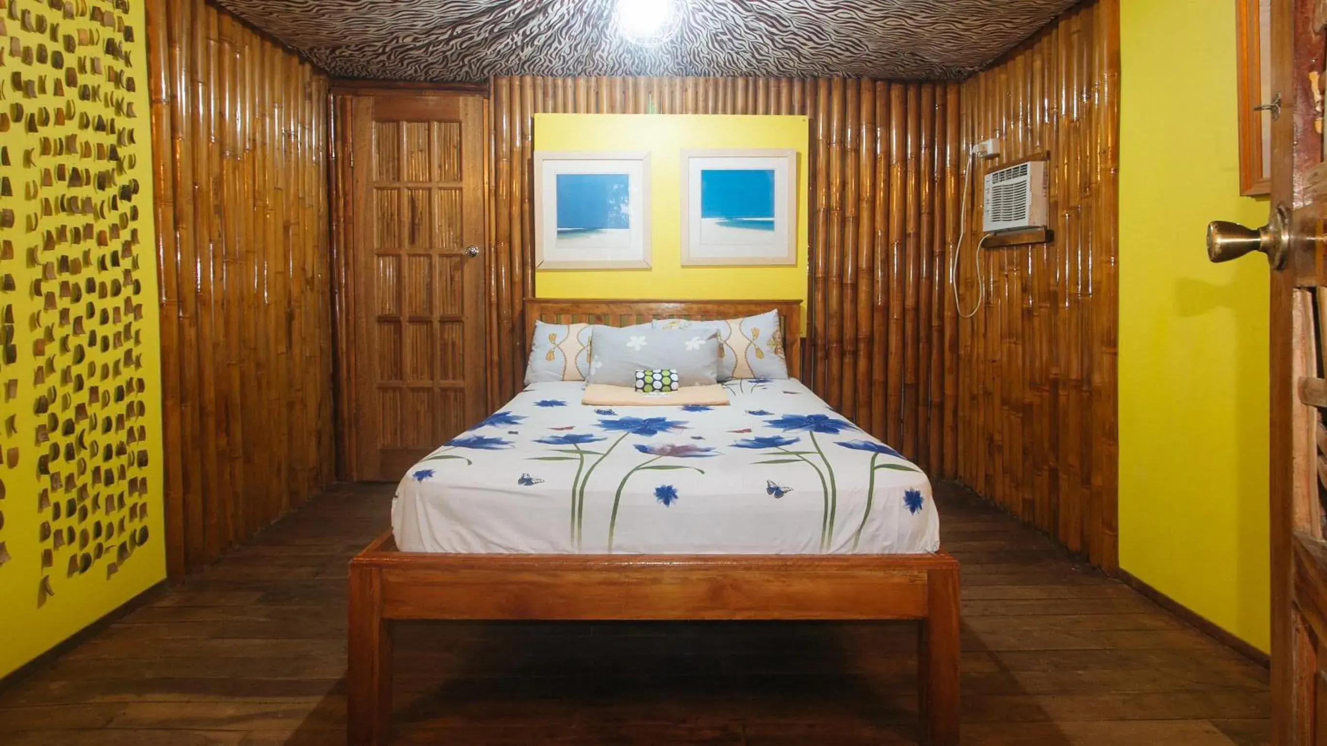 Queen Room with Balcony in The Clara Beach and Guest House Queen Room with Balcony in The Clara Beach and Guest House