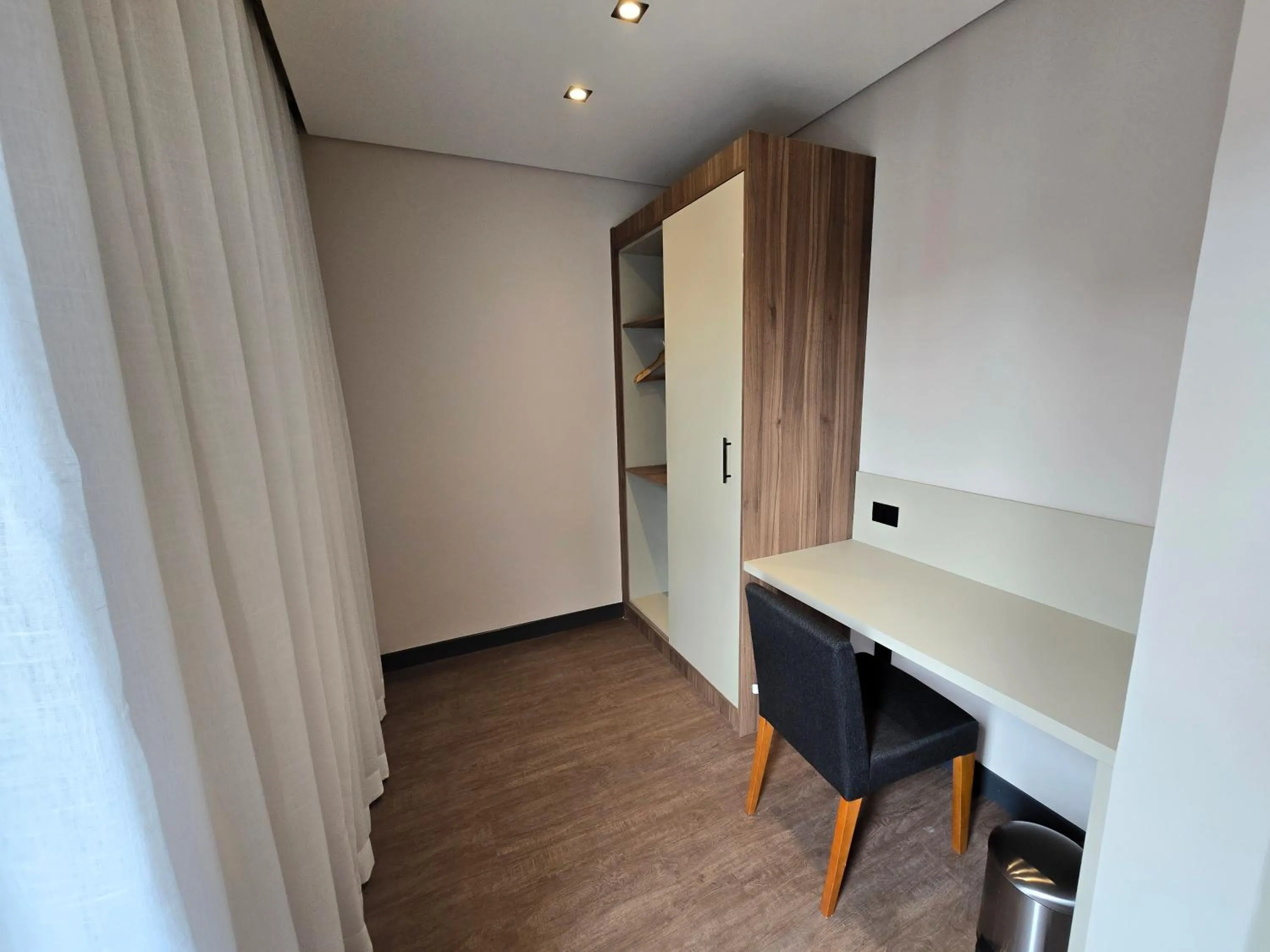 Photo of the whole room in Mercure Sao Paulo JK