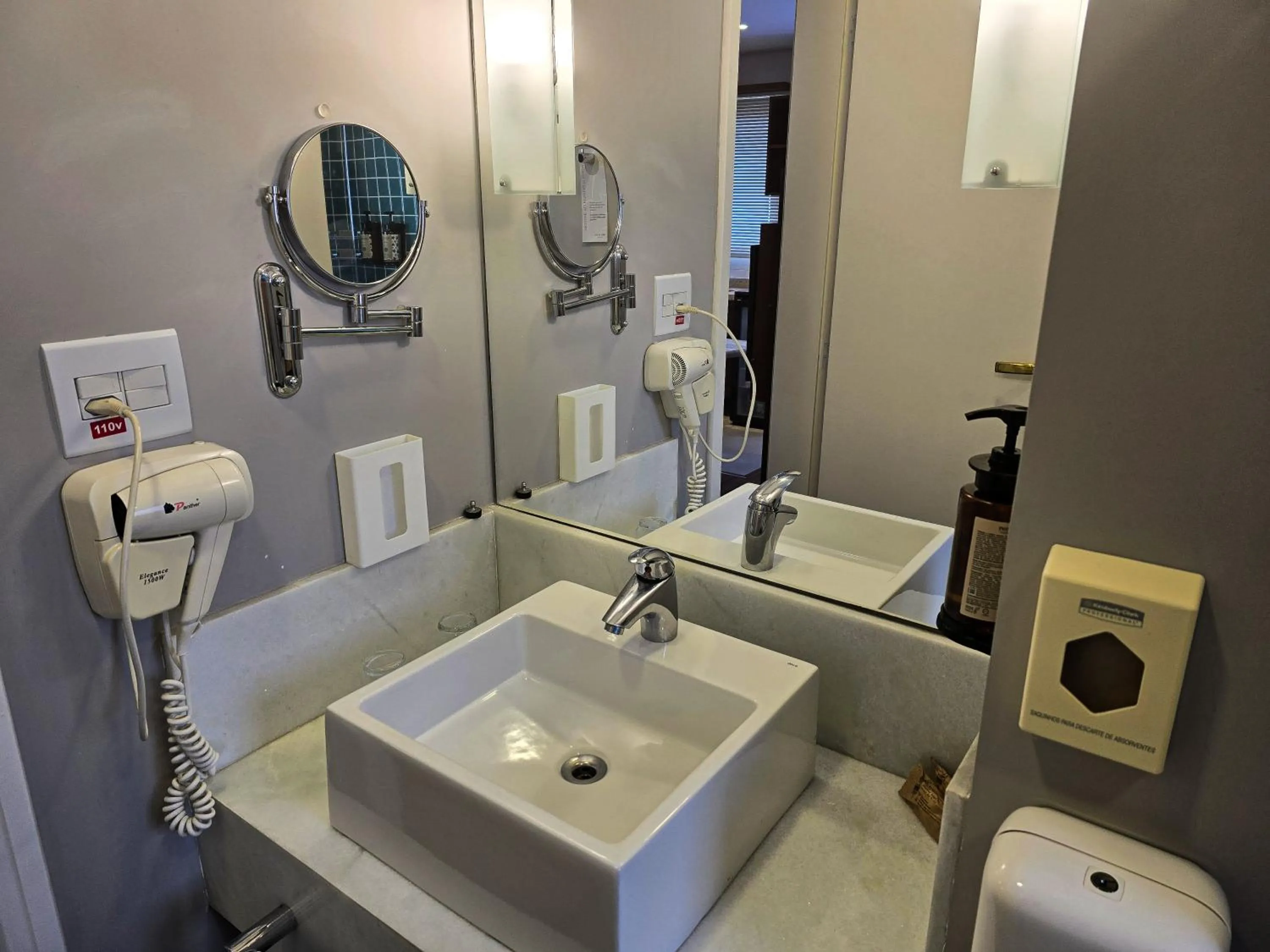 Bathroom in Mercure Sao Paulo JK