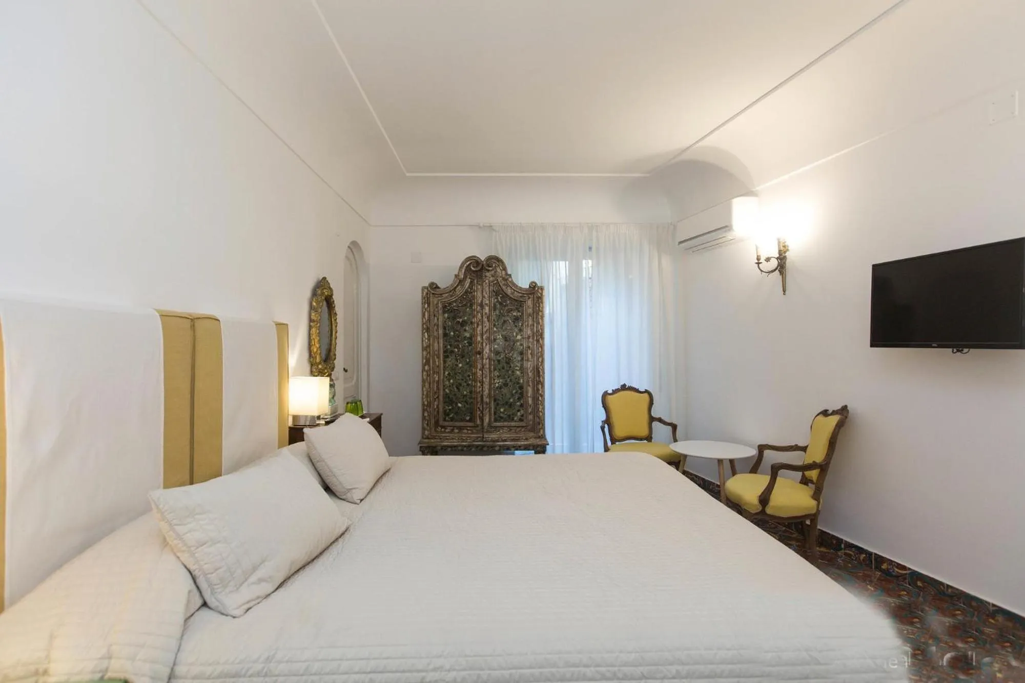 Bedroom, Bed in Villa Silia