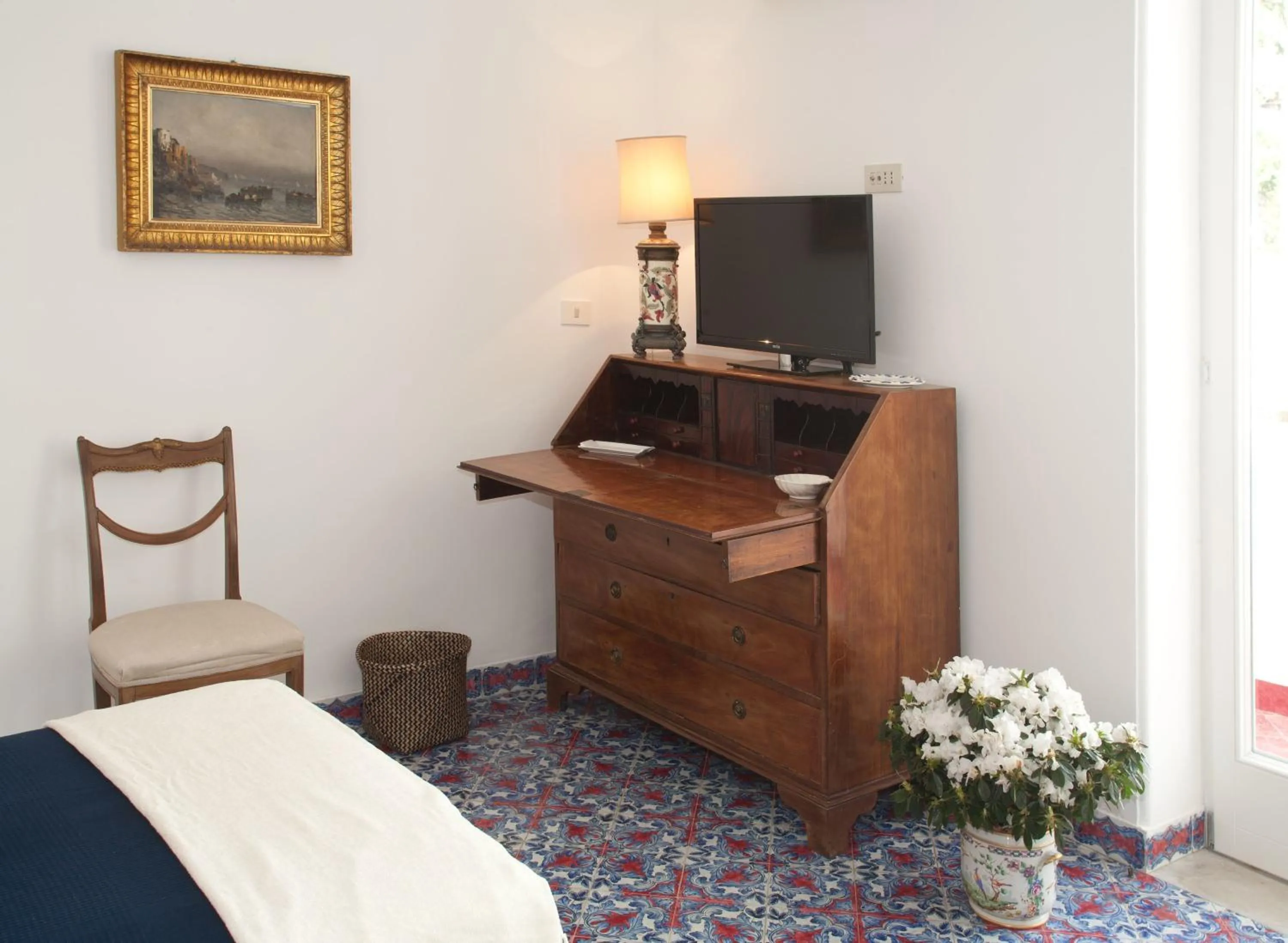 Decorative detail, Bed in Villa Silia