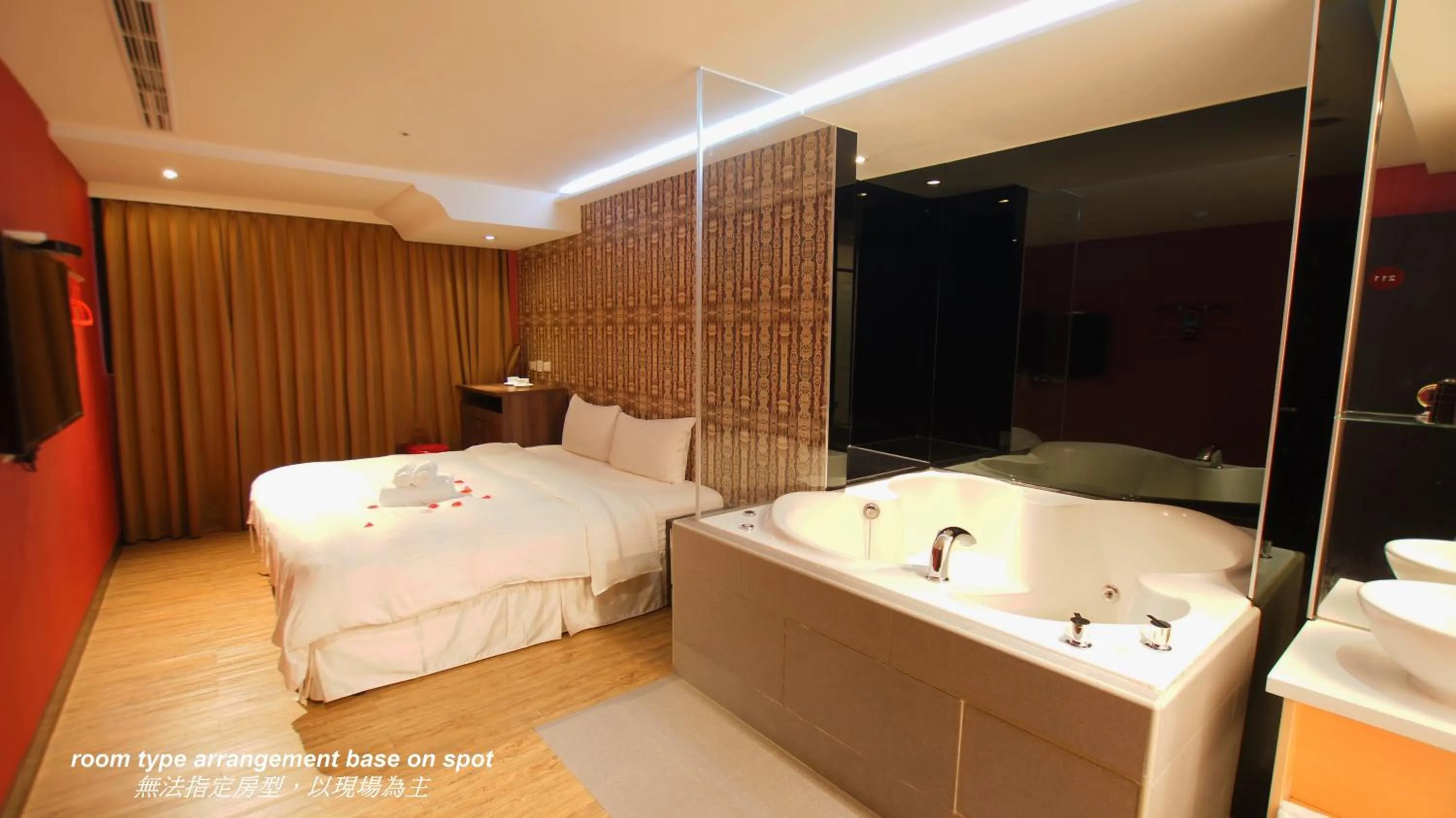 Bed in Colors Infinity Inn