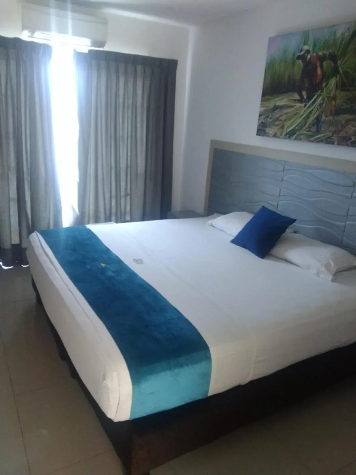 Deluxe Double Room with Balcony - single occupancy in CHIPICHAPE INN Deluxe Double Room with Balcony - single occupancy in CHIPICHAPE INN