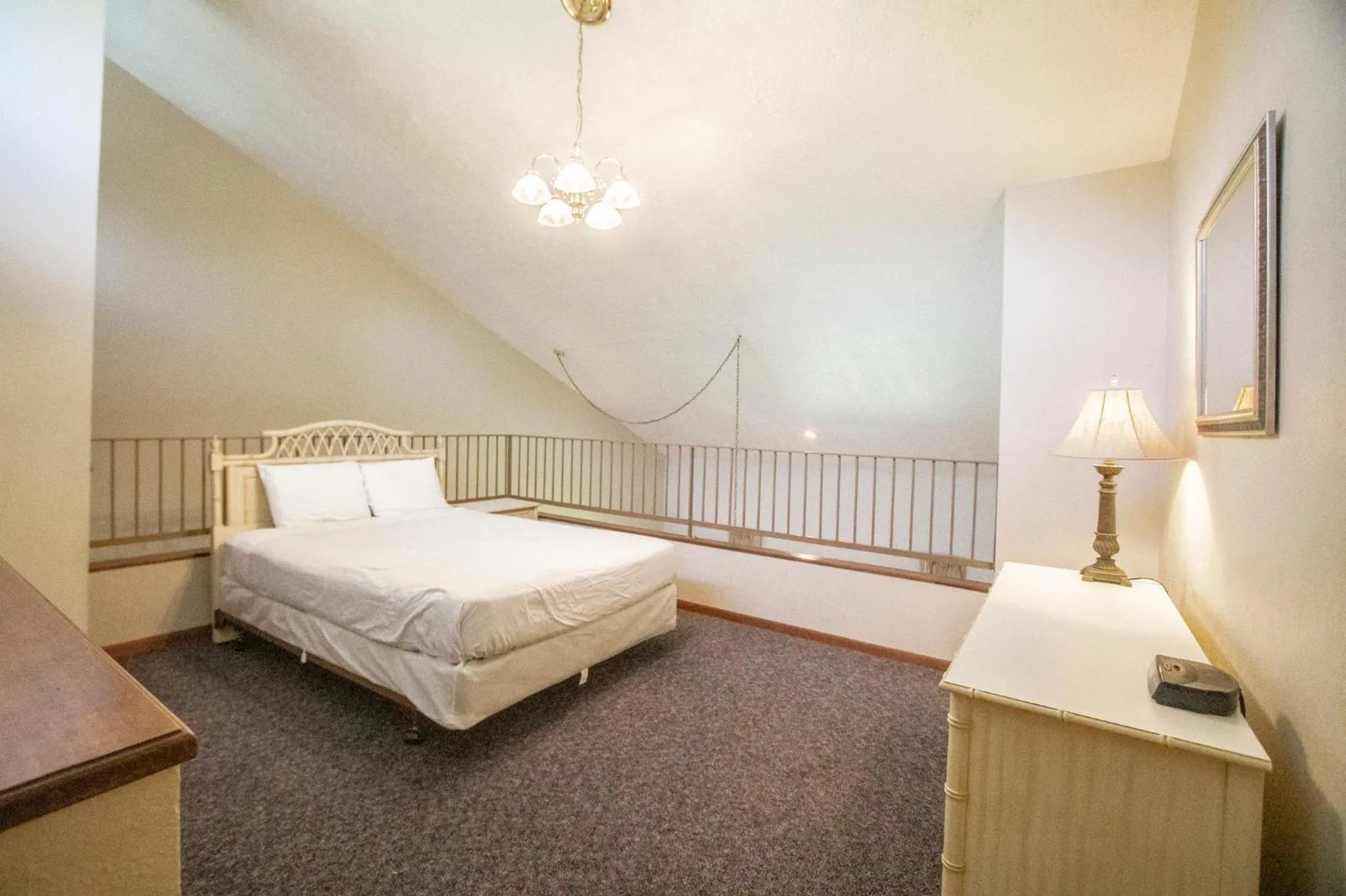 Bed in Sweetwater at Lake Conroe, a VRI resort