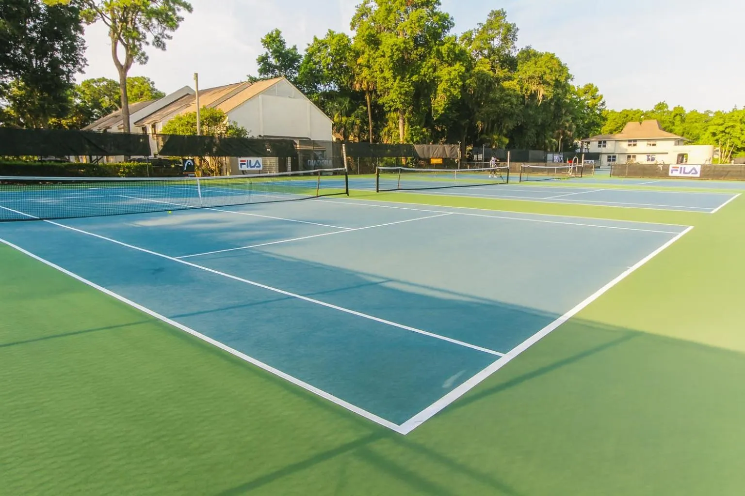 Tennis court in Players Club Resort