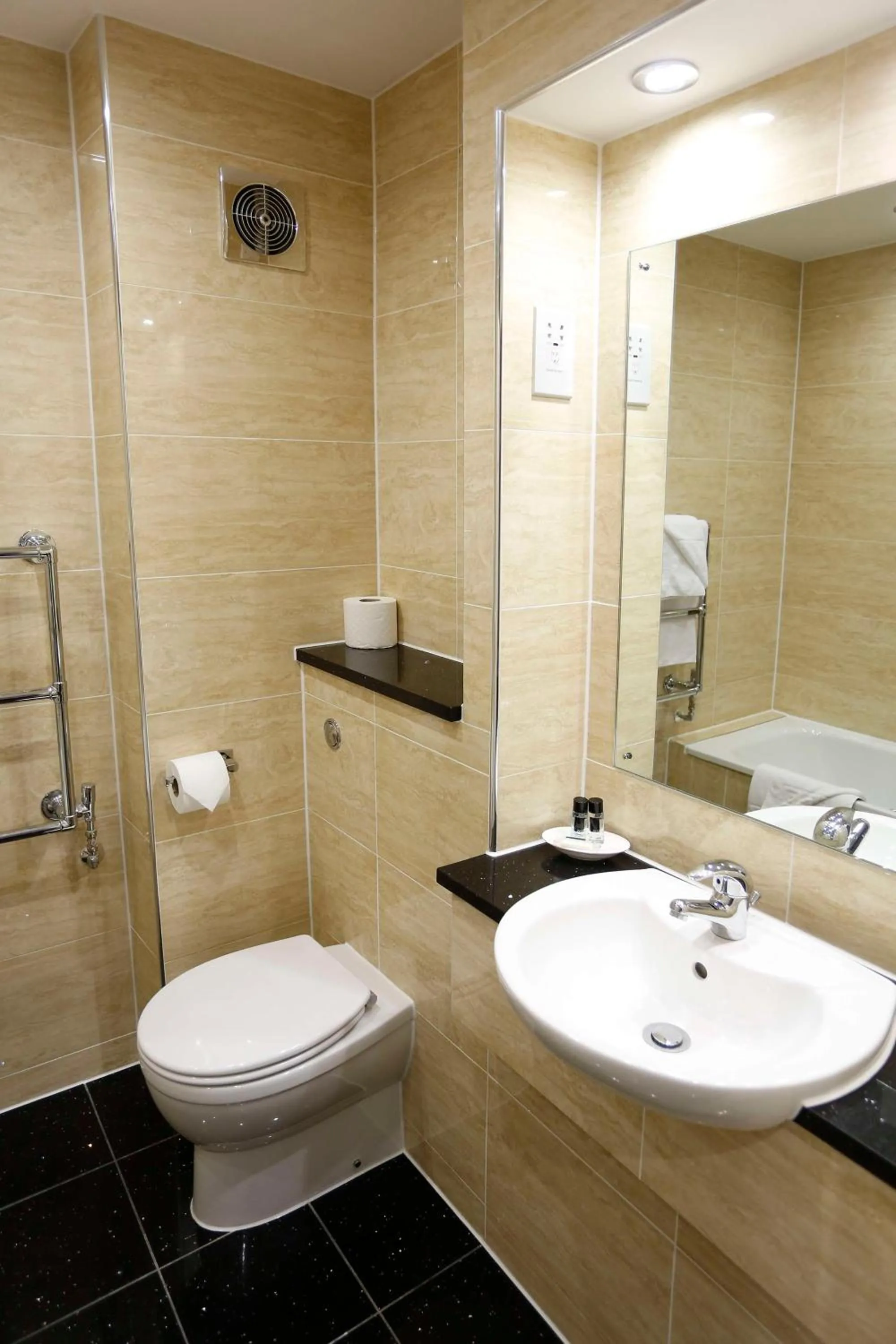 Bathroom in Best Western Premier Heronston Hotel & Spa