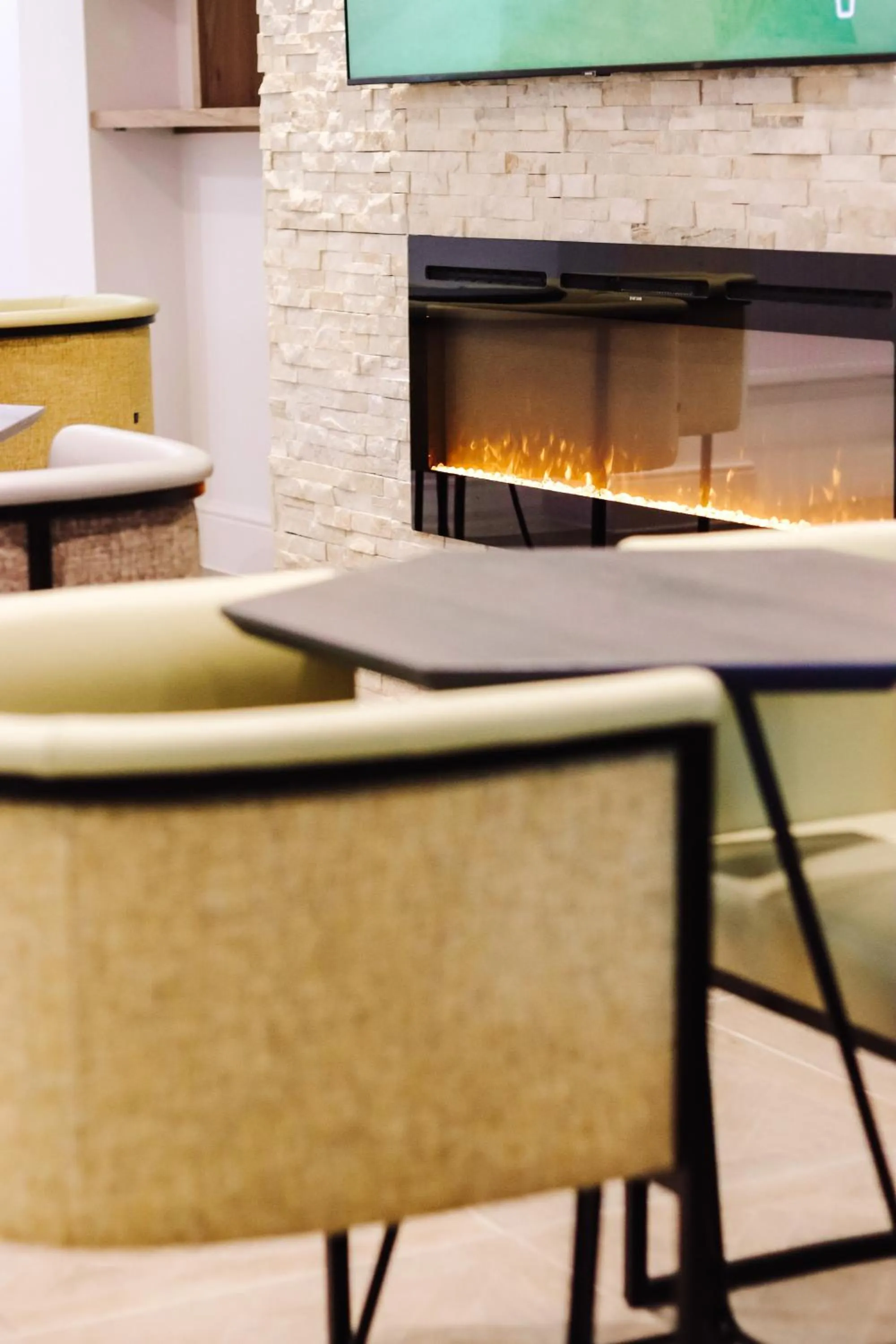 Lounge or bar in Best Western Premier Heronston Hotel & Spa