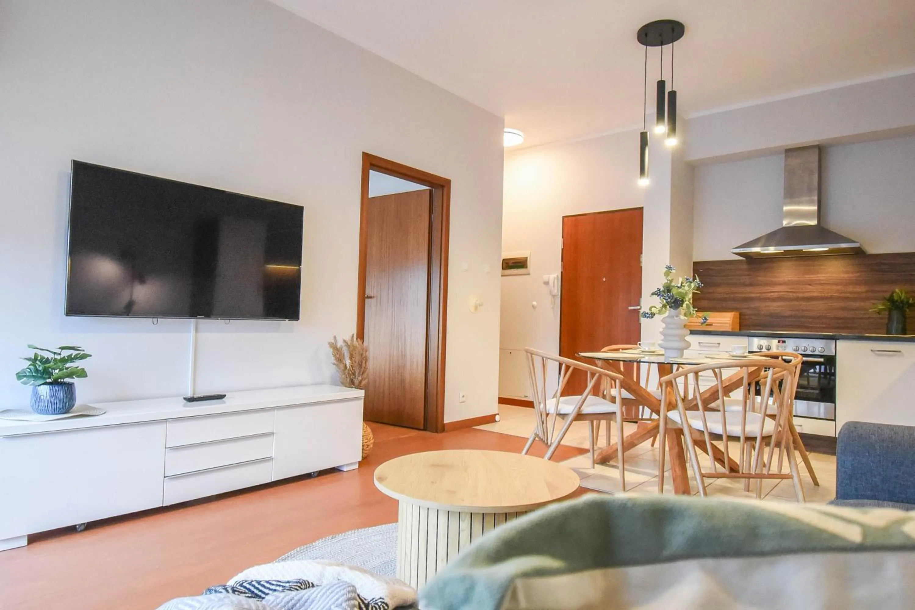 TV and multimedia in Apartamenty Na Wyspie - Baltic Park - Apartamenty z sypialnią i parkingiem - ul Uzdrowiskowa 24-34