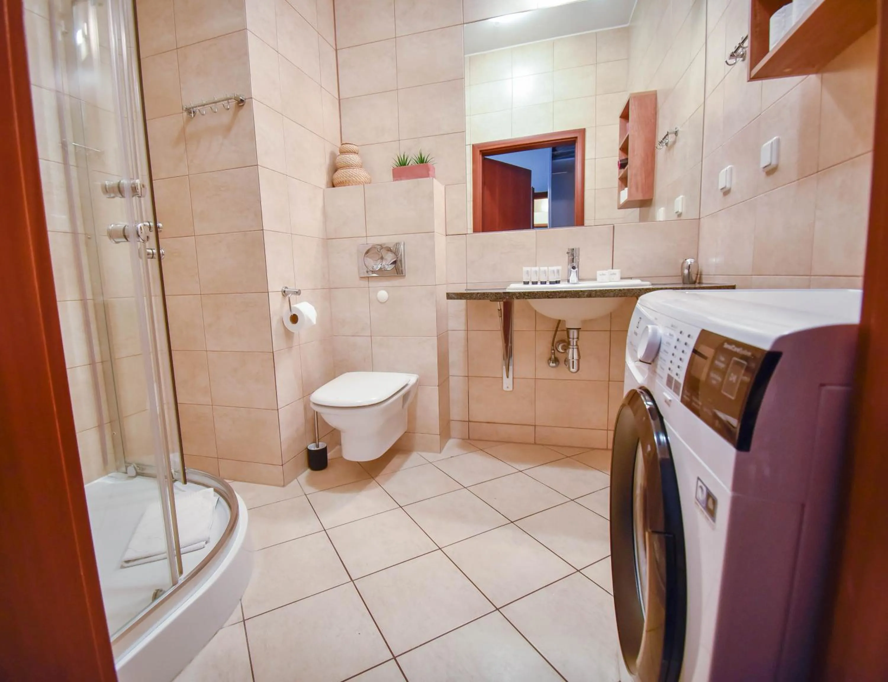 Bathroom in Apartamenty Na Wyspie - Baltic Park - Apartamenty z sypialnią i parkingiem - ul Uzdrowiskowa 24-34