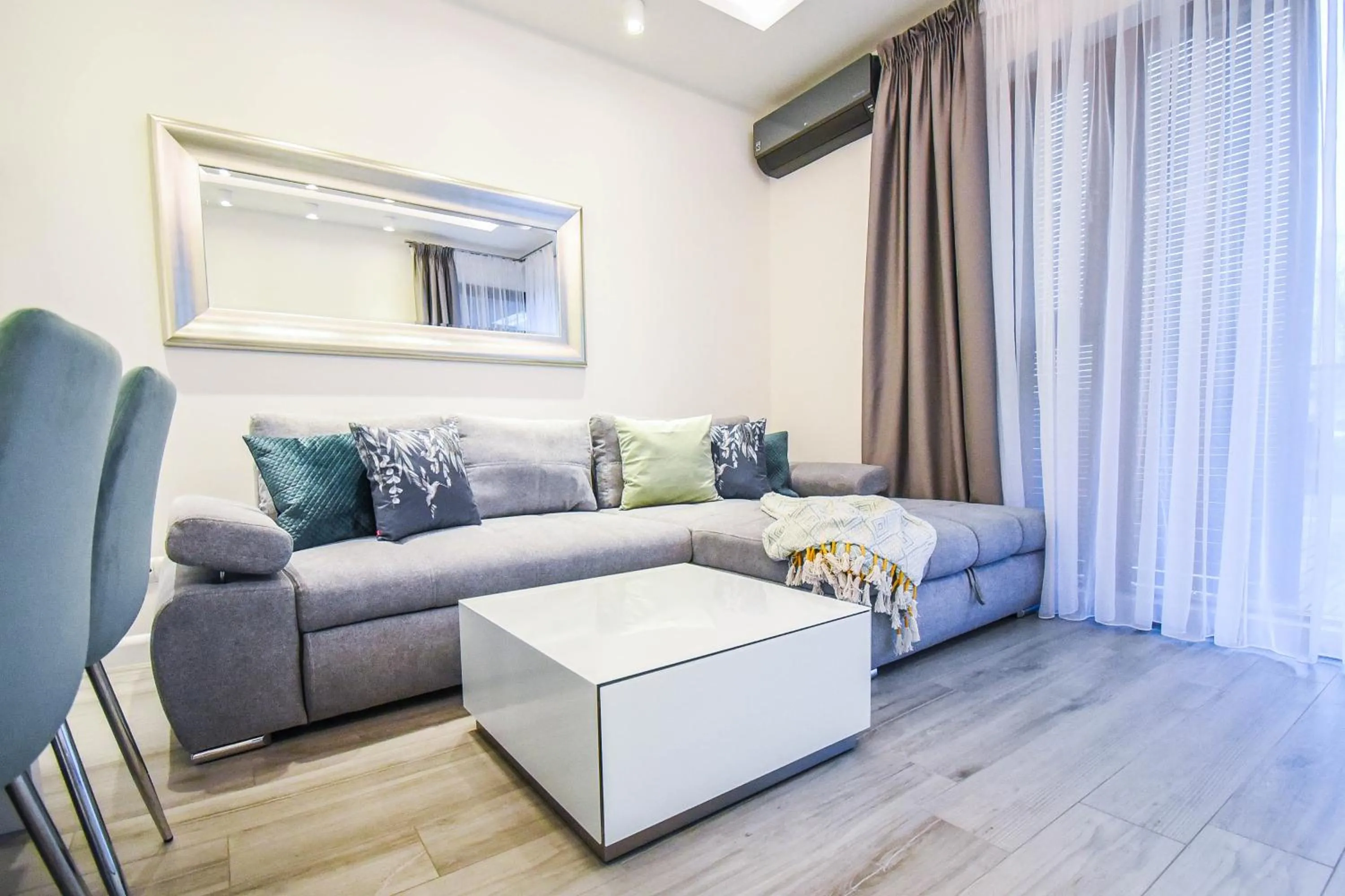 Living room in Apartamenty Na Wyspie - Baltic Park - Apartamenty z sypialnią i parkingiem - ul Uzdrowiskowa 24-34