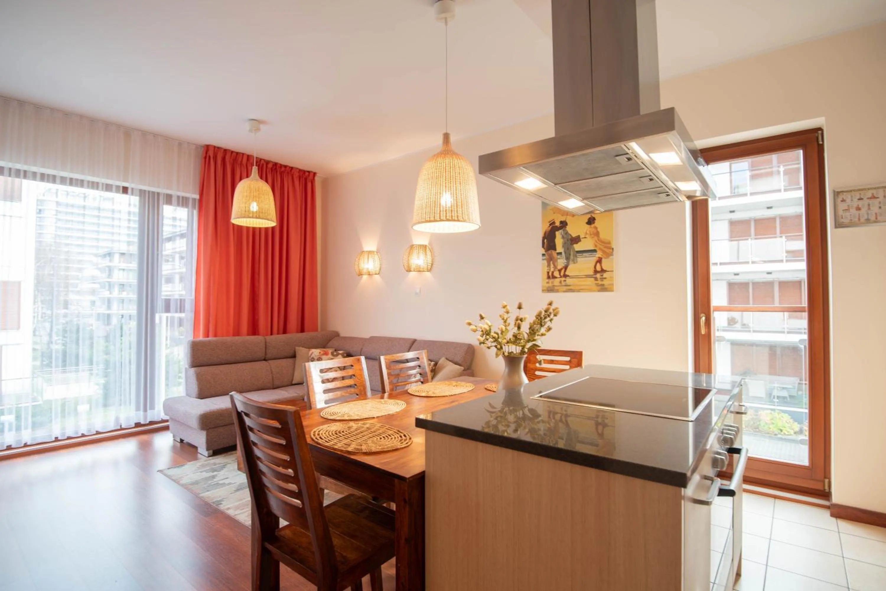 Kitchen or kitchenette in Apartamenty Na Wyspie - Baltic Park - Apartamenty z sypialnią i parkingiem - ul Uzdrowiskowa 24-34