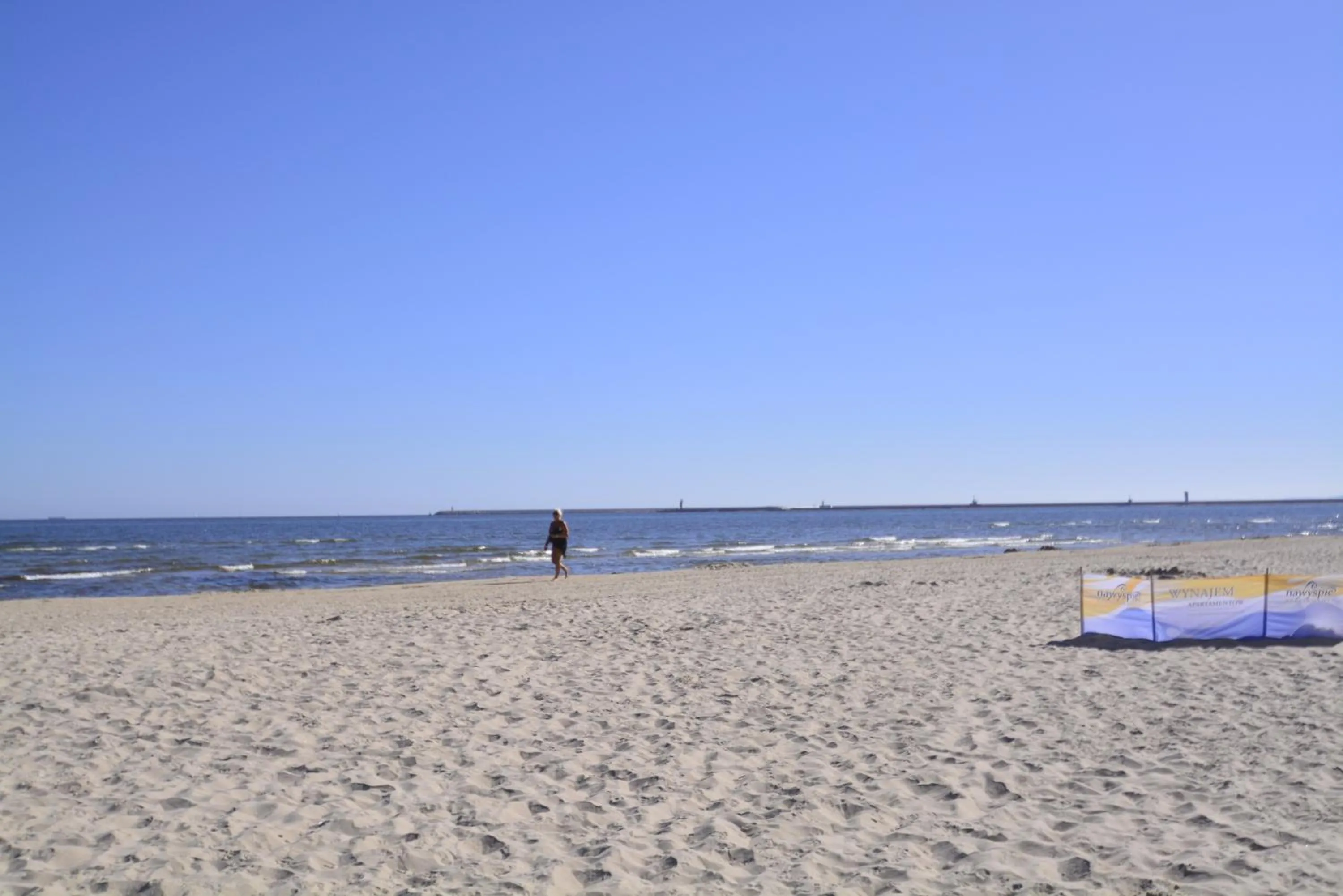 Beach in Apartamenty Na Wyspie - Baltic Park - Apartamenty z sypialnią i parkingiem - ul Uzdrowiskowa 24-34