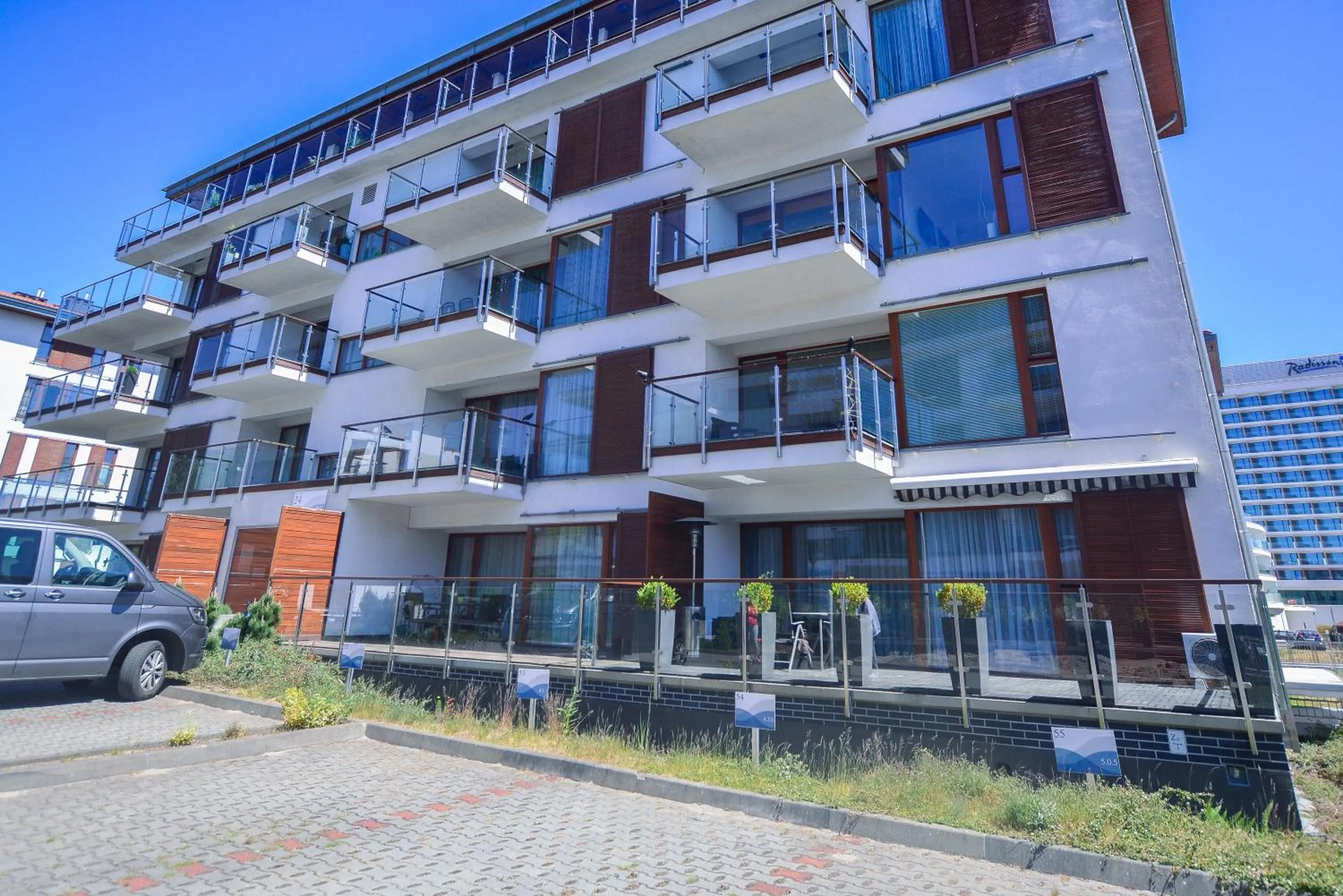 Property building in Apartamenty Na Wyspie - Baltic Park - Apartamenty z sypialnią i parkingiem - ul Uzdrowiskowa 24-34