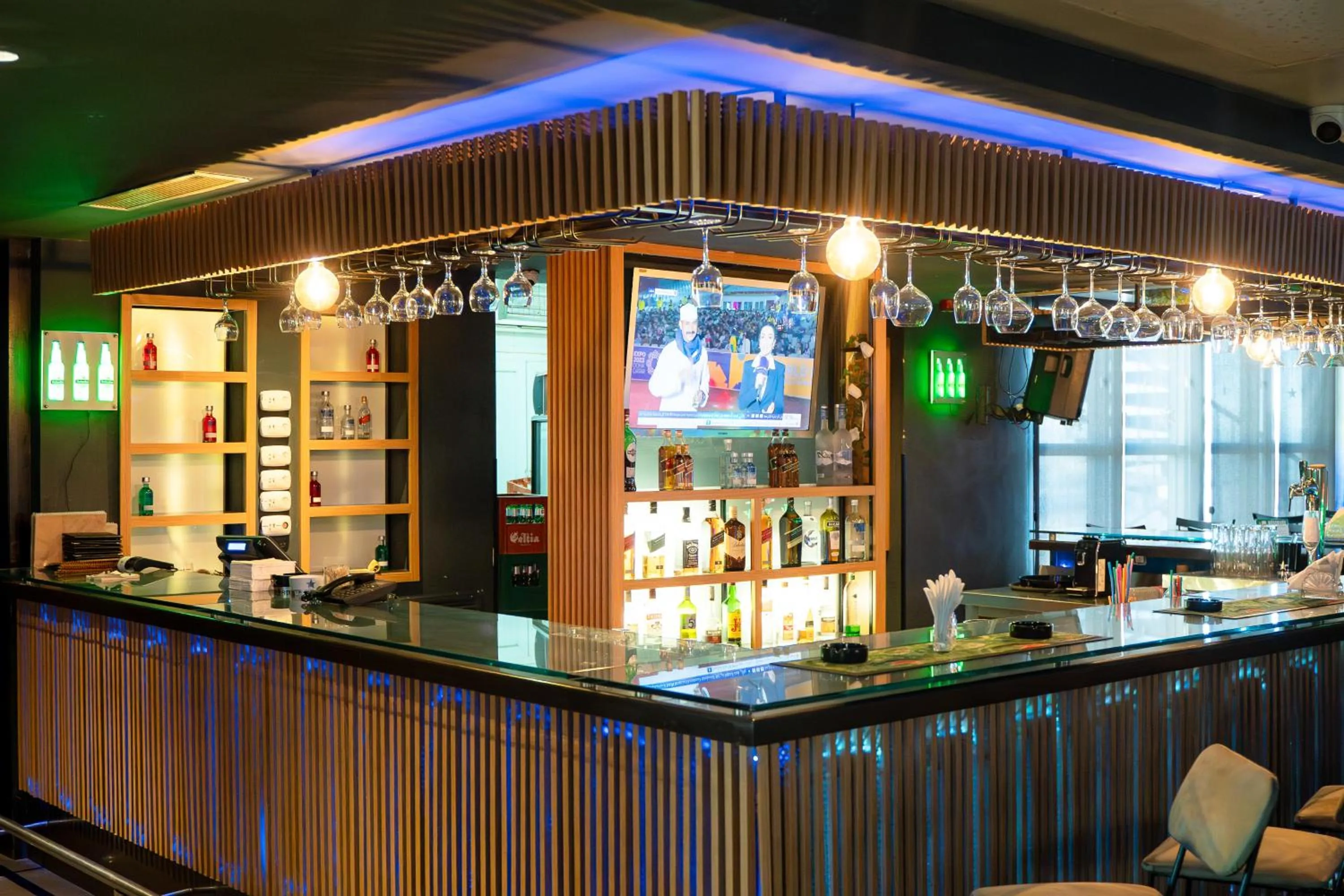 Nightclub / DJ in Samarons Hotels