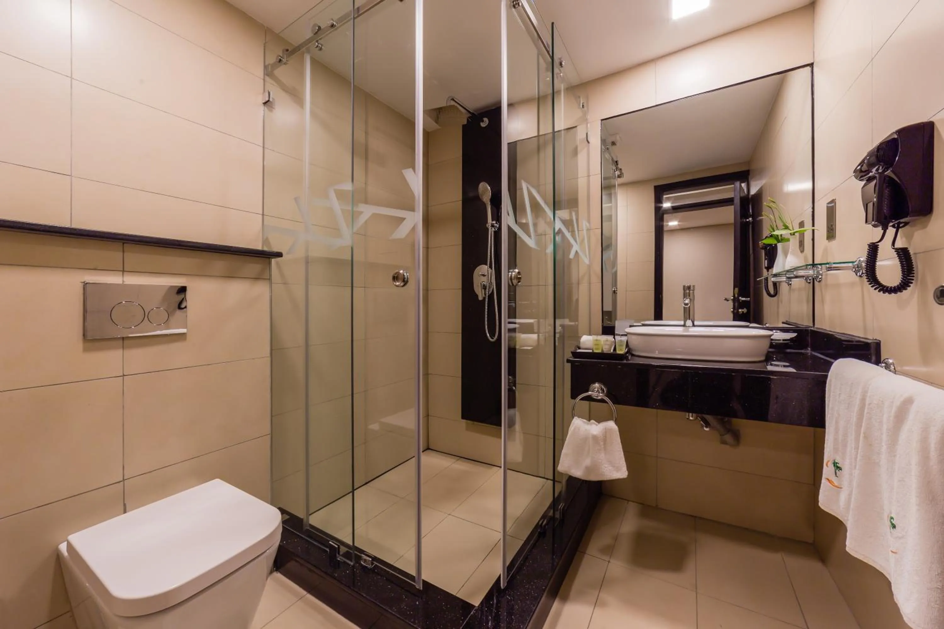 Bathroom in Kabira Country Club