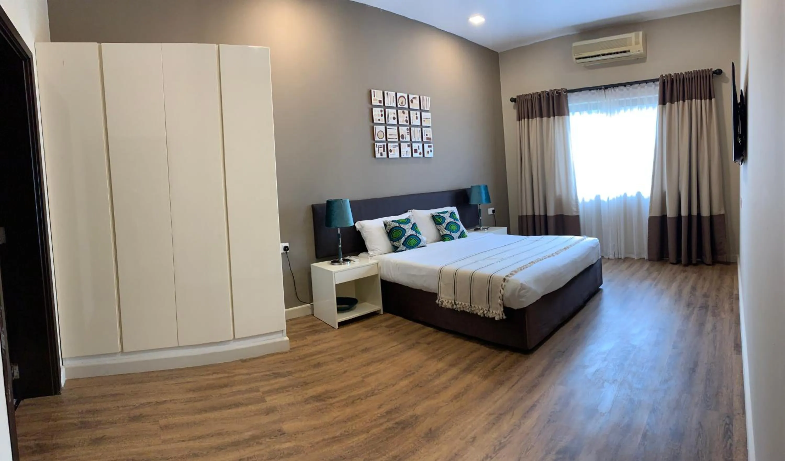 Bedroom, Bed in Kabira Country Club