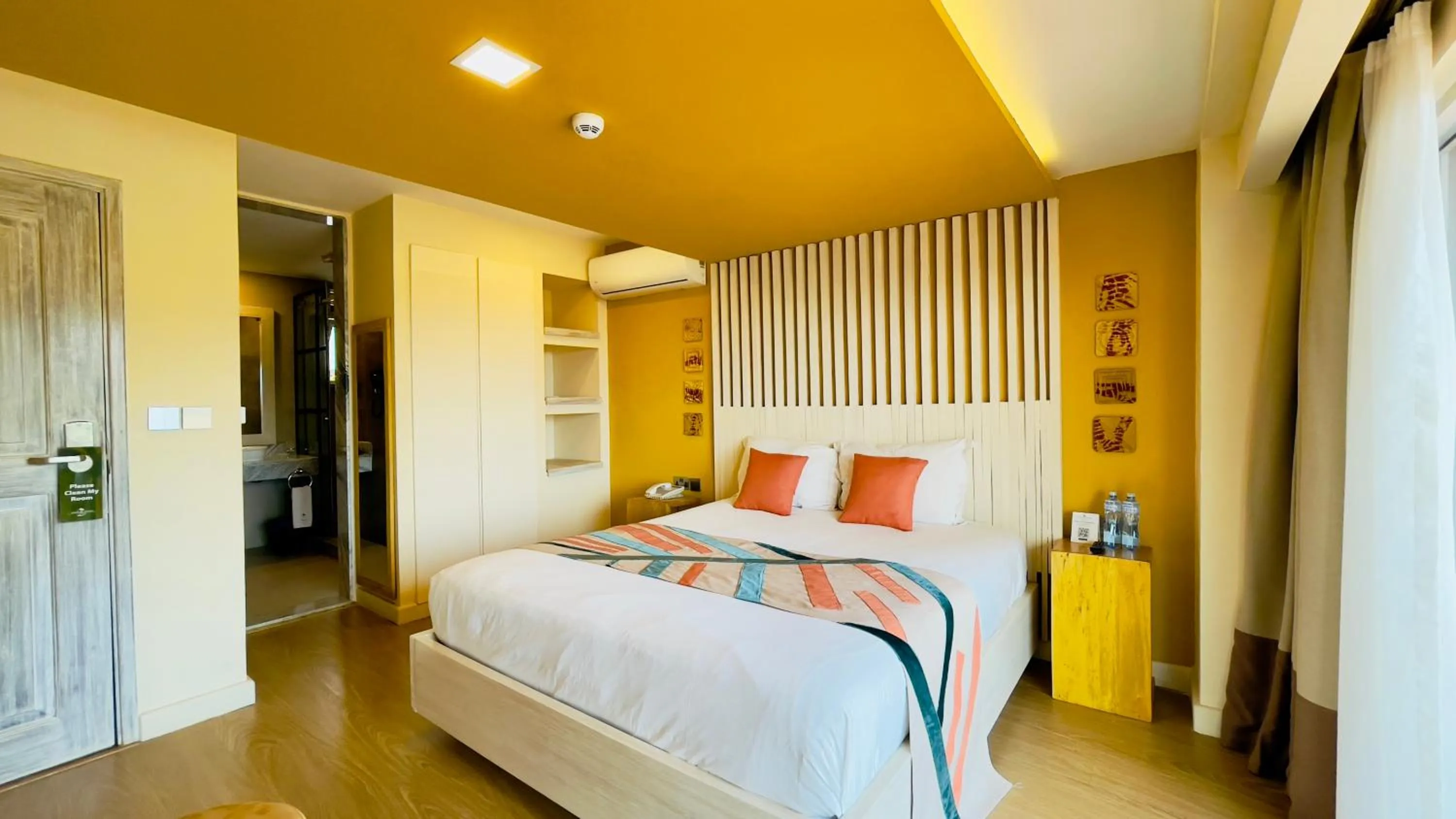 Bed in Kabira Country Club