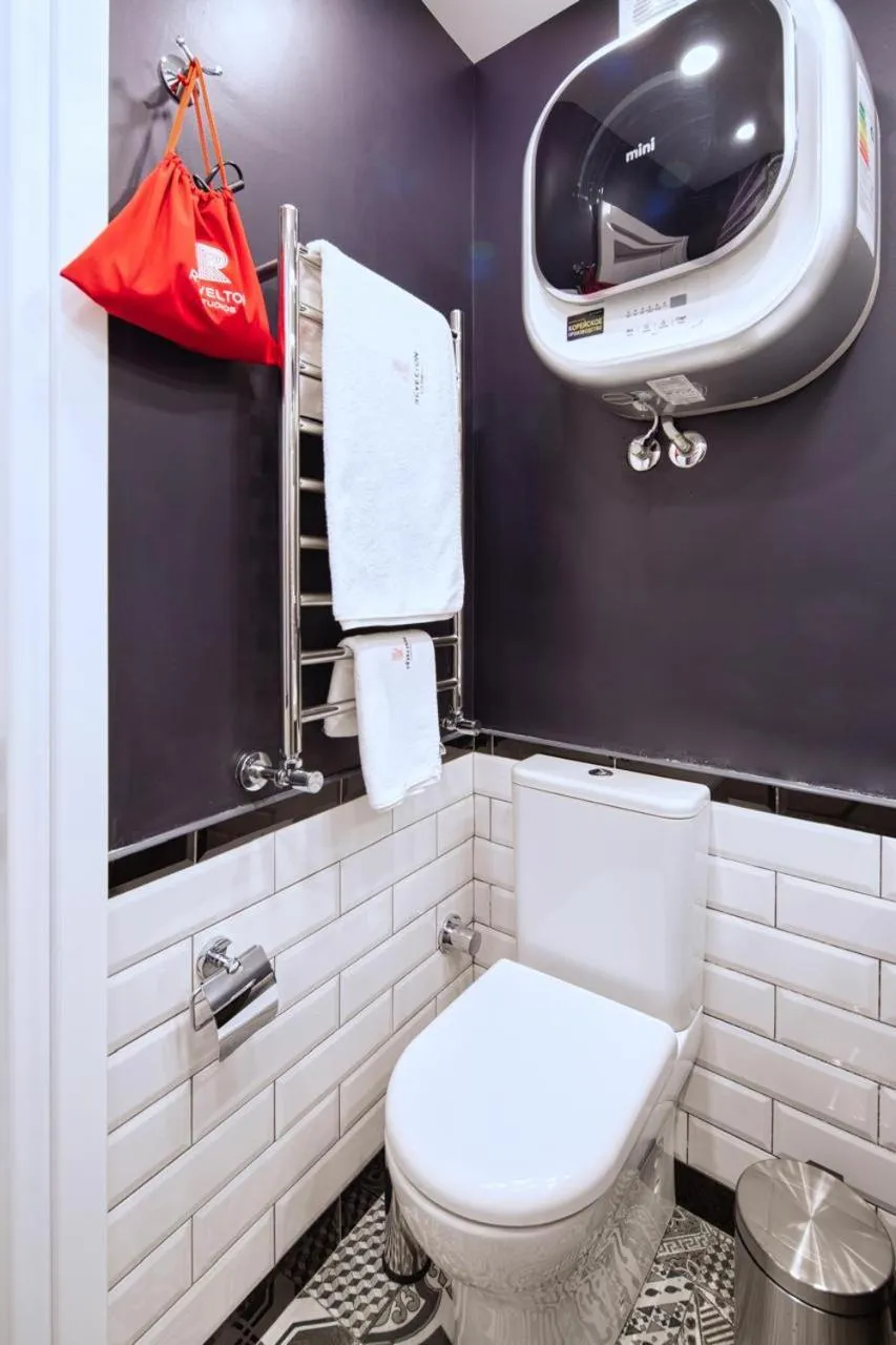 Toilet in R Studios Old Baku