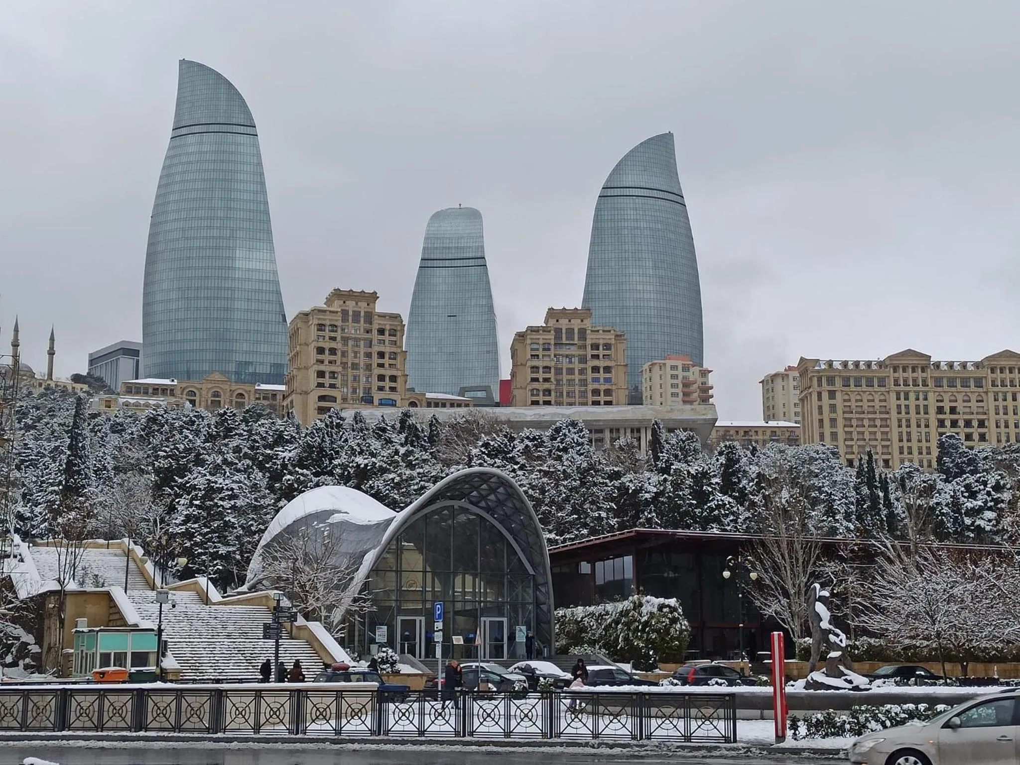 Nearby landmark in R Studios Old Baku
