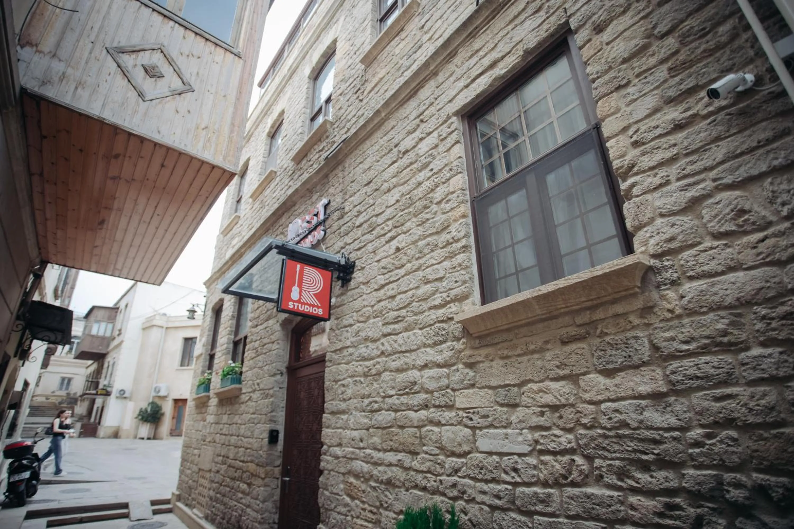 Property building in R Studios Old Baku