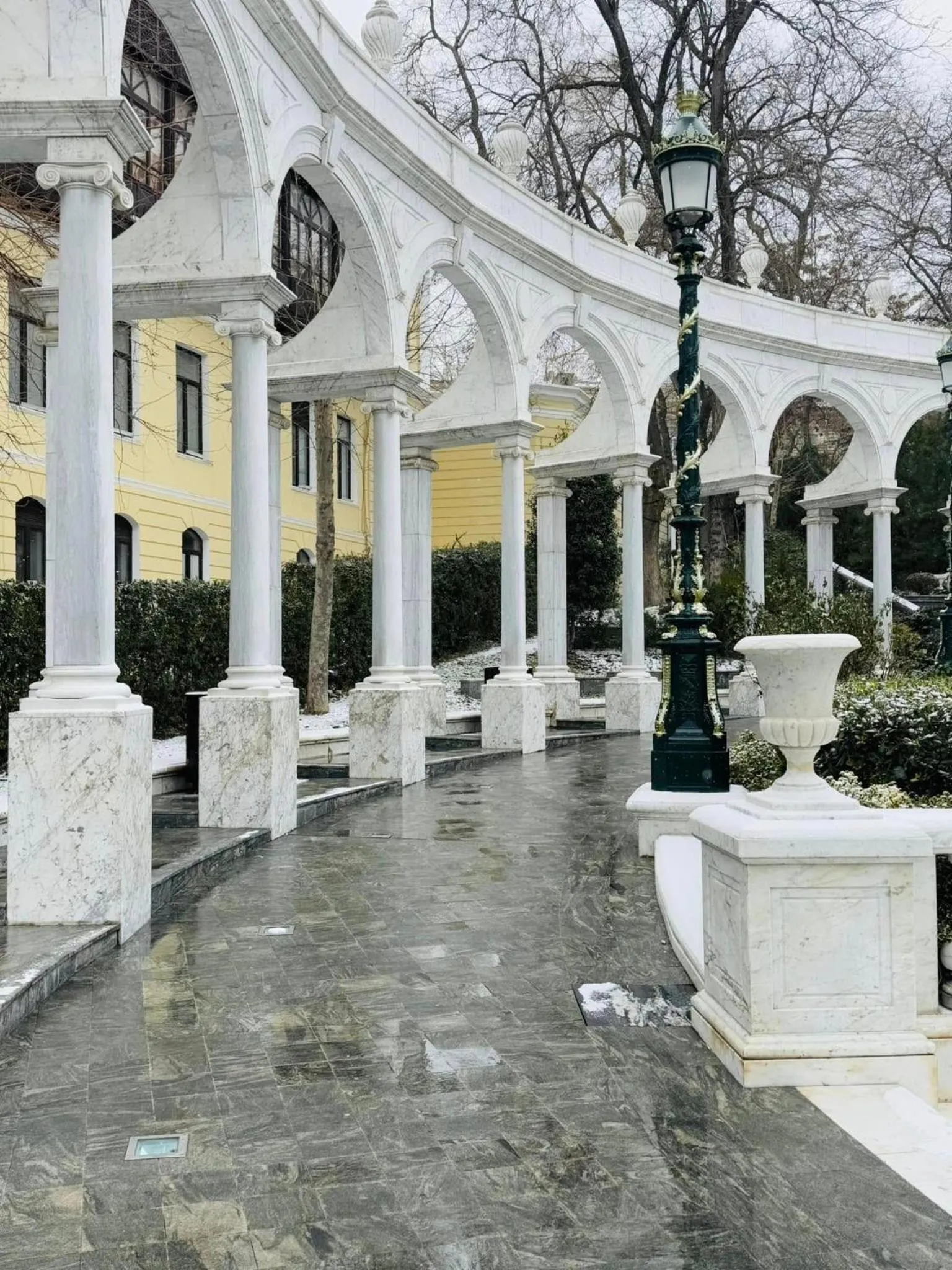 Nearby landmark in R Studios Old Baku