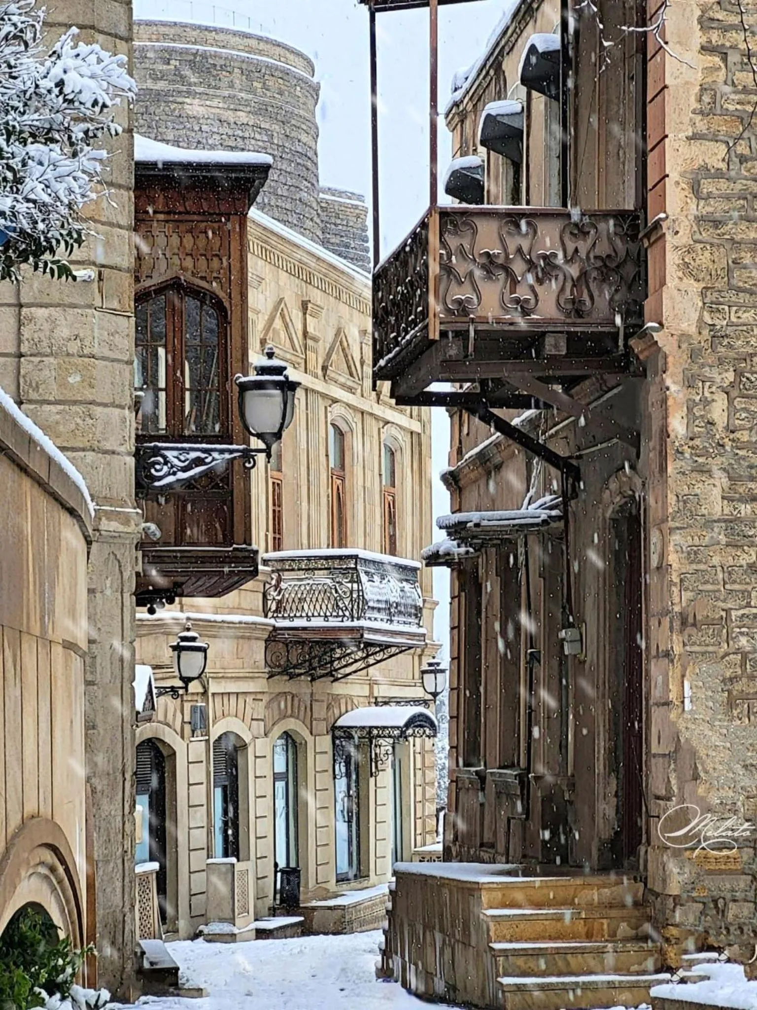 Nearby landmark in R Studios Old Baku