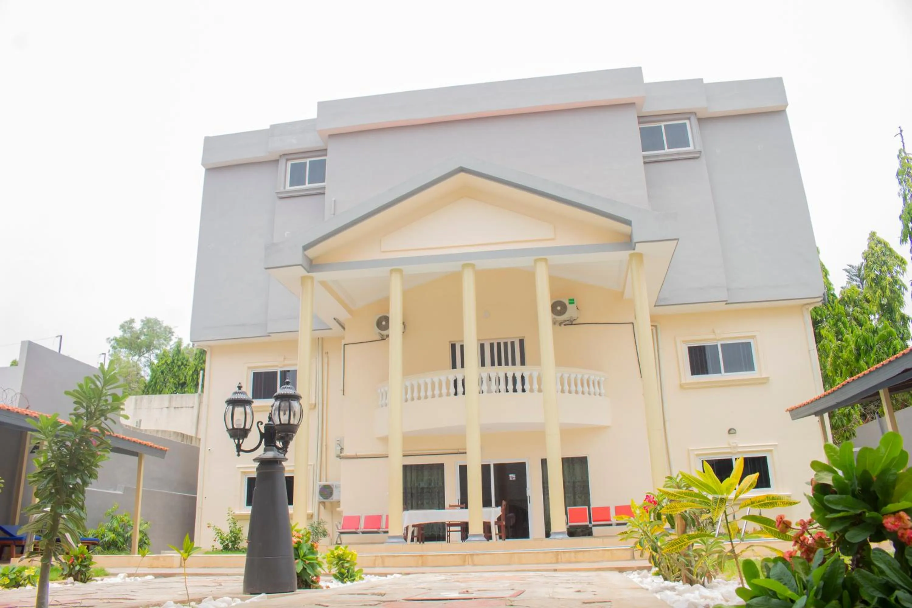 Property building in Hotel BKBG Benin
