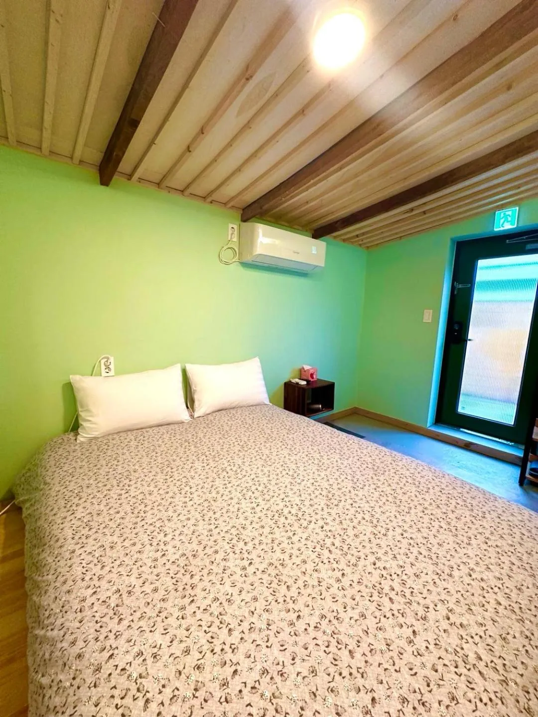 Bed in R Guesthouse Jongmyo