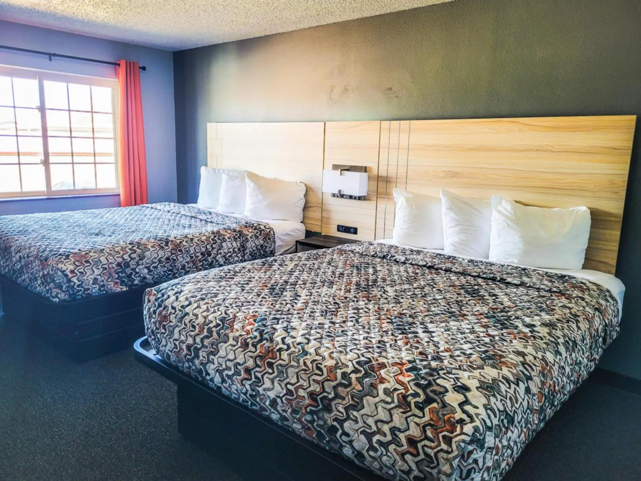 Bed in The Northwest Inn