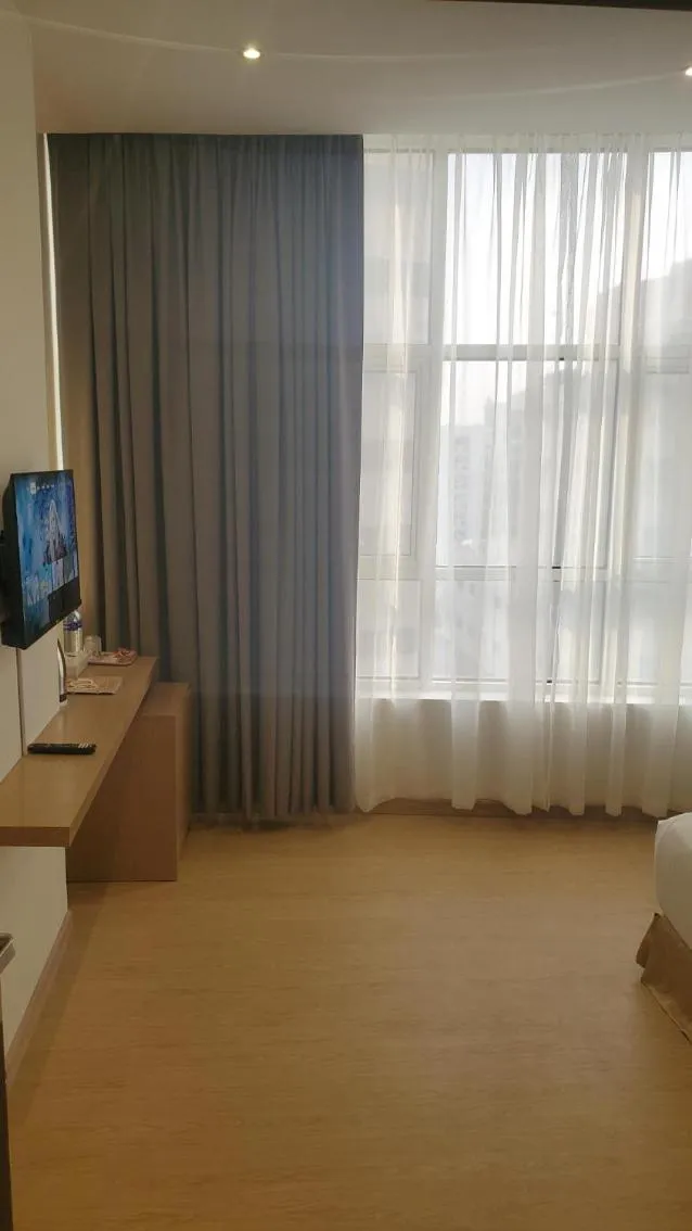 TV and multimedia in Aldar Hotel