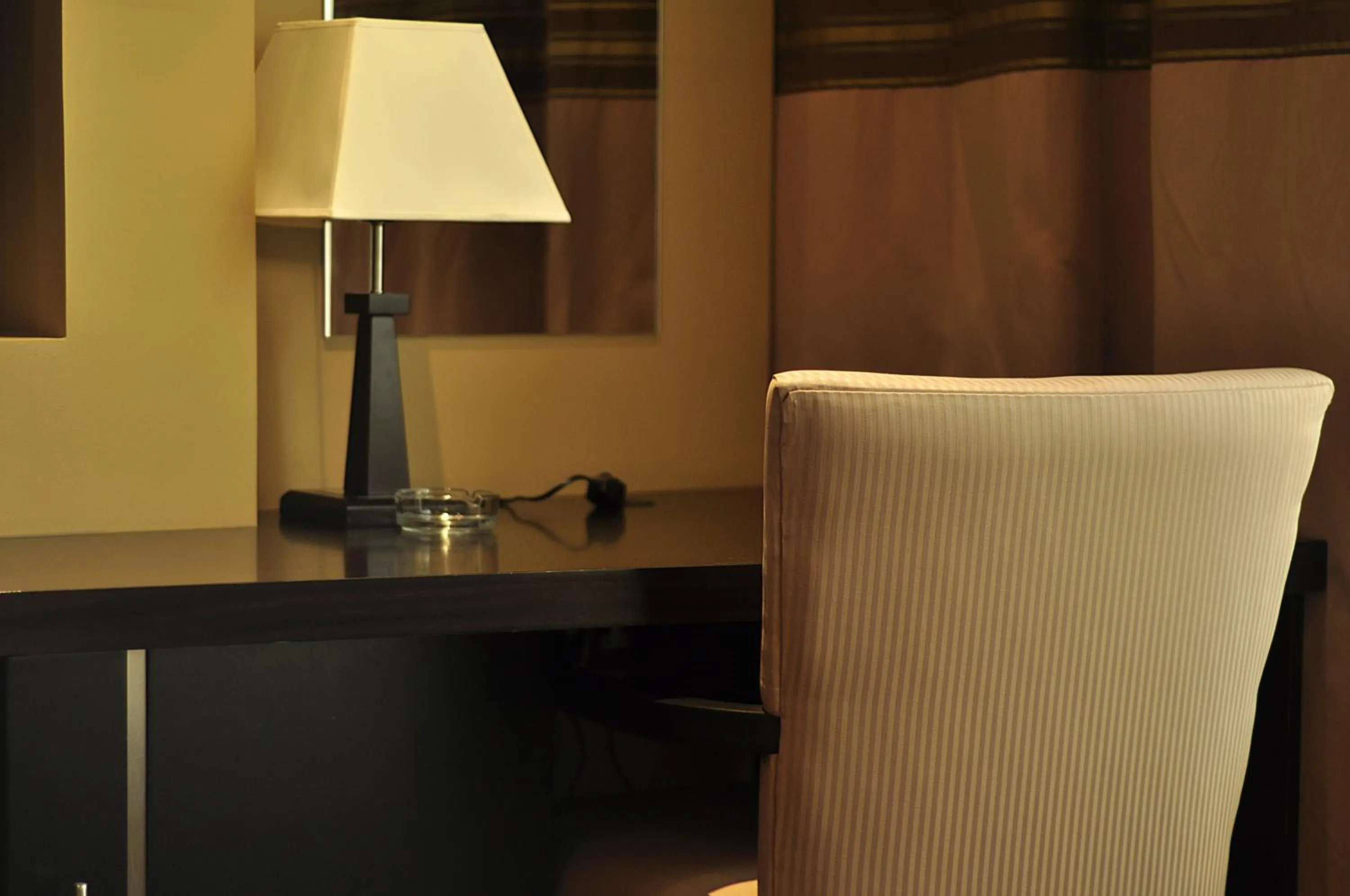 Decorative detail in Aldar Hotel