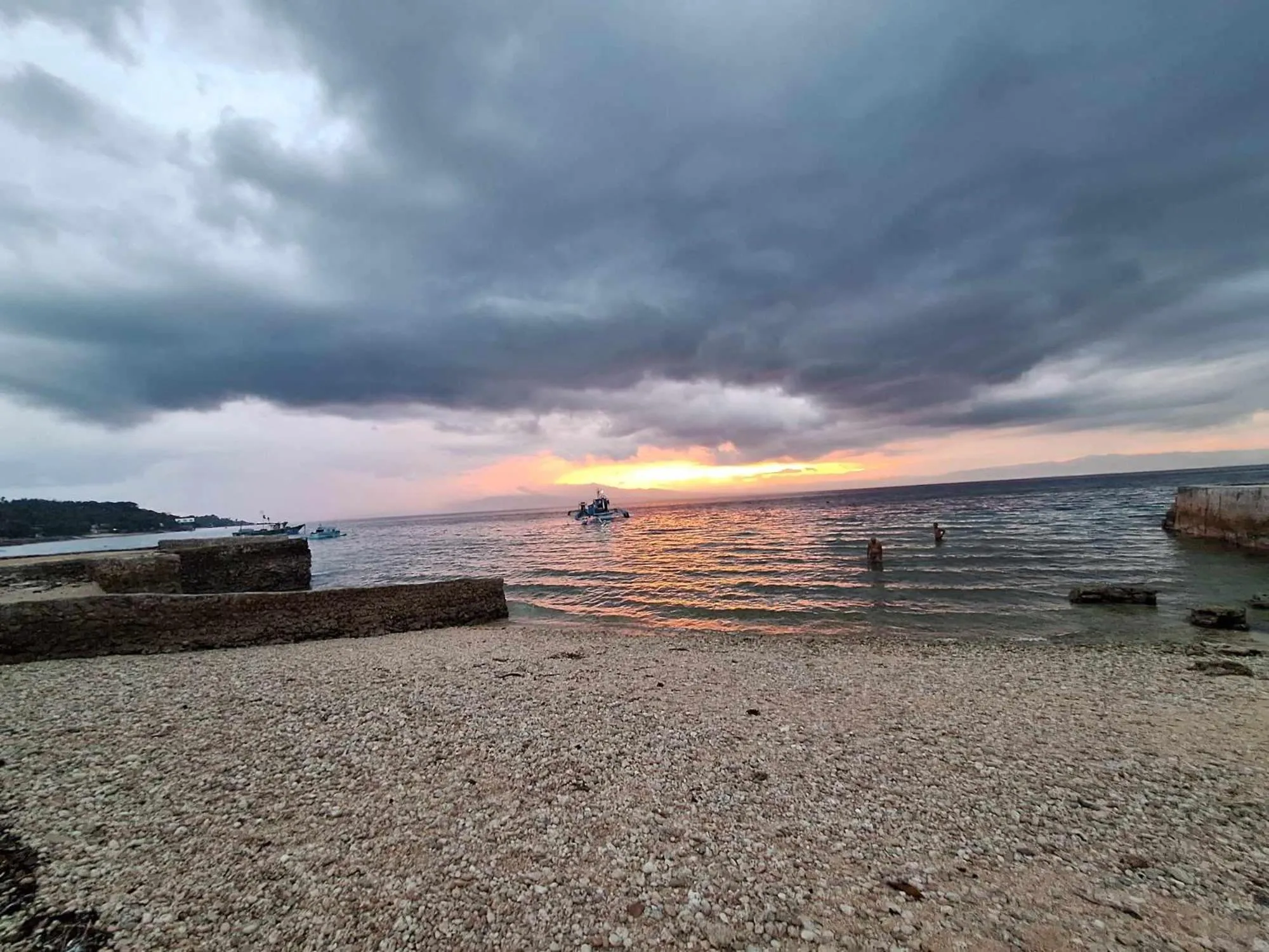 Fins Pacific Coray Bay by Hiverooms